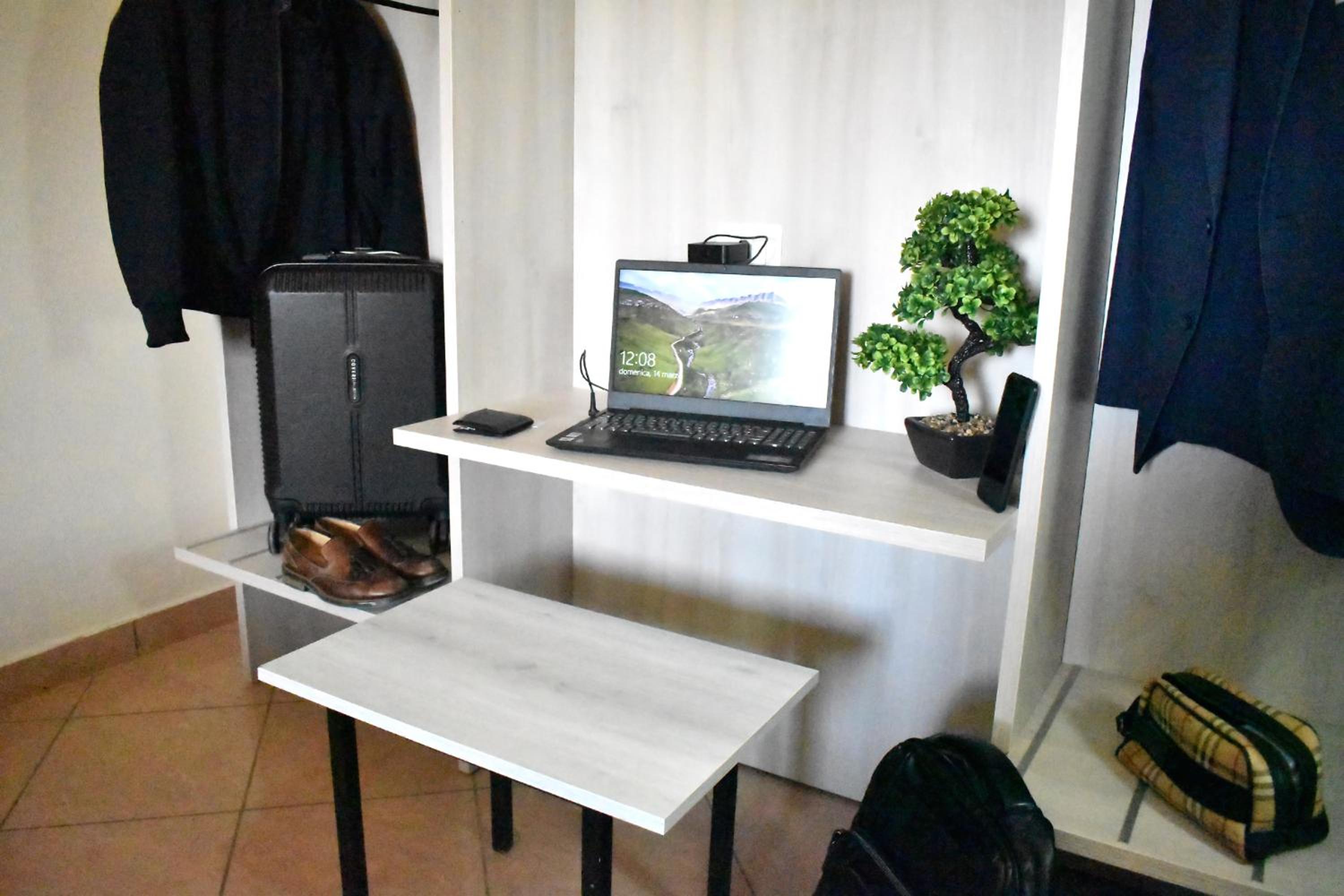 Quadruple Room - Photo 10