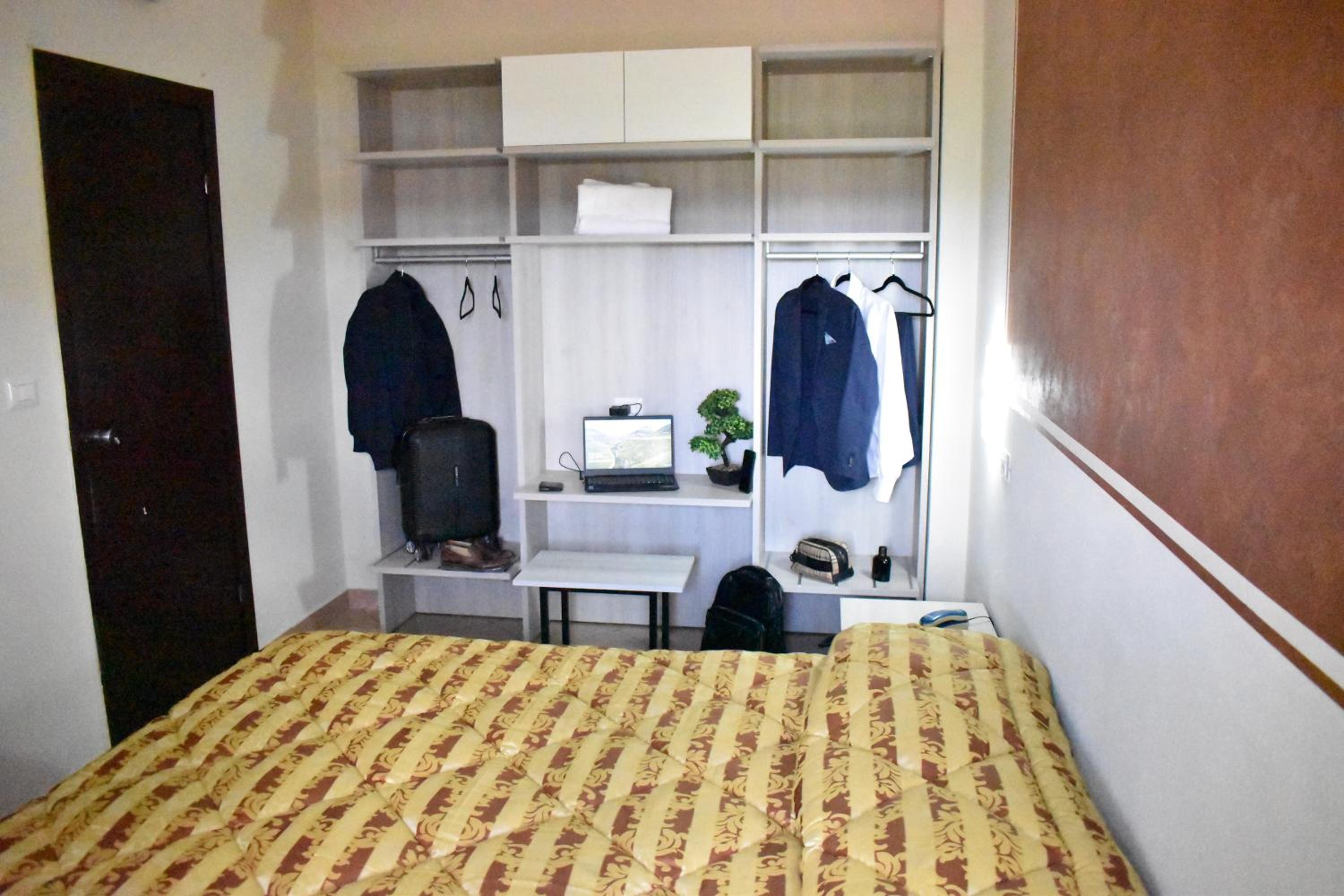 Quadruple Room - Photo 15
