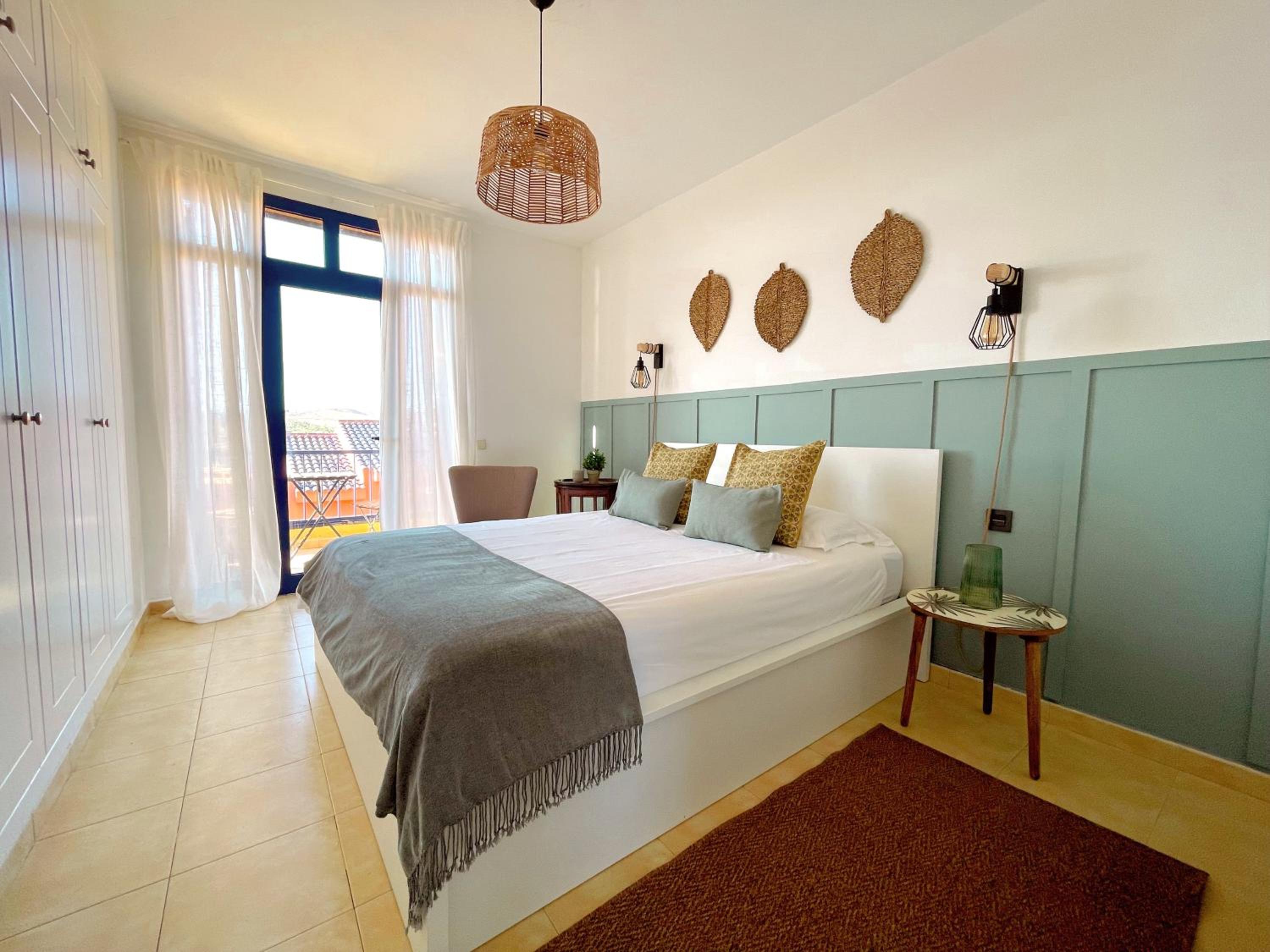 Three-Bedroom Villa photo 3