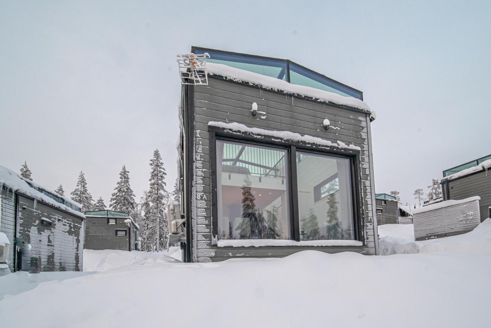 Villa photo 2