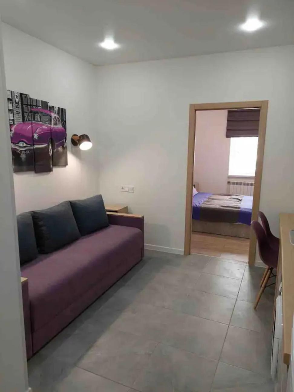 One-Bedroom Apartment photo 3