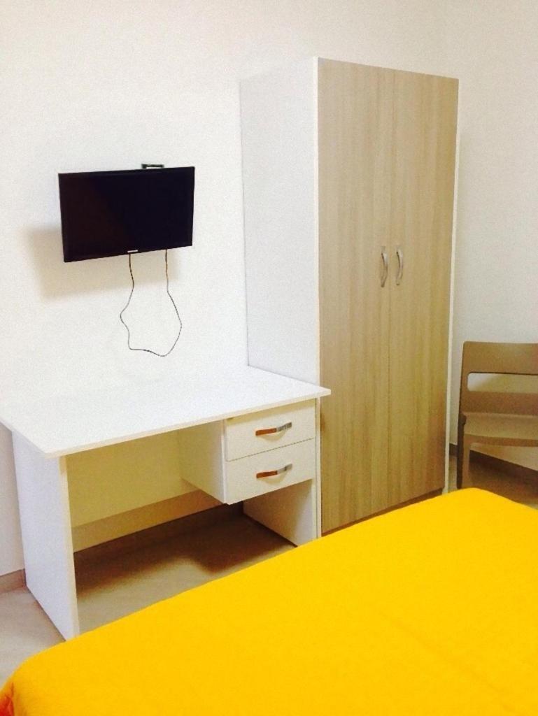 Double Room with Balcony (2 Adults + 1 Child)