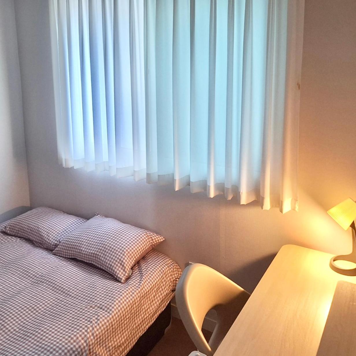 One-Bedroom Apartment - Photo 11