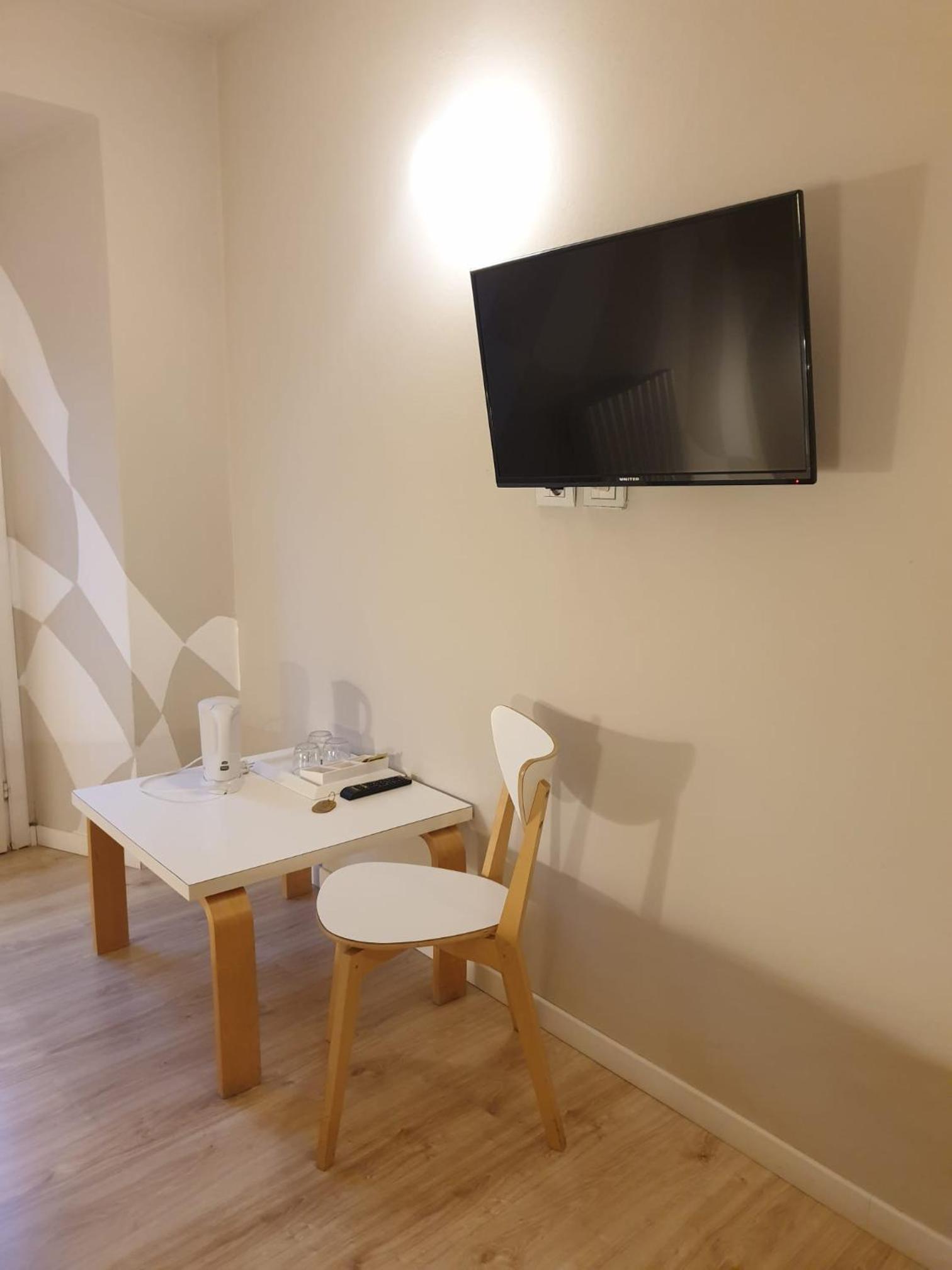 Quadruple Room - Photo 6