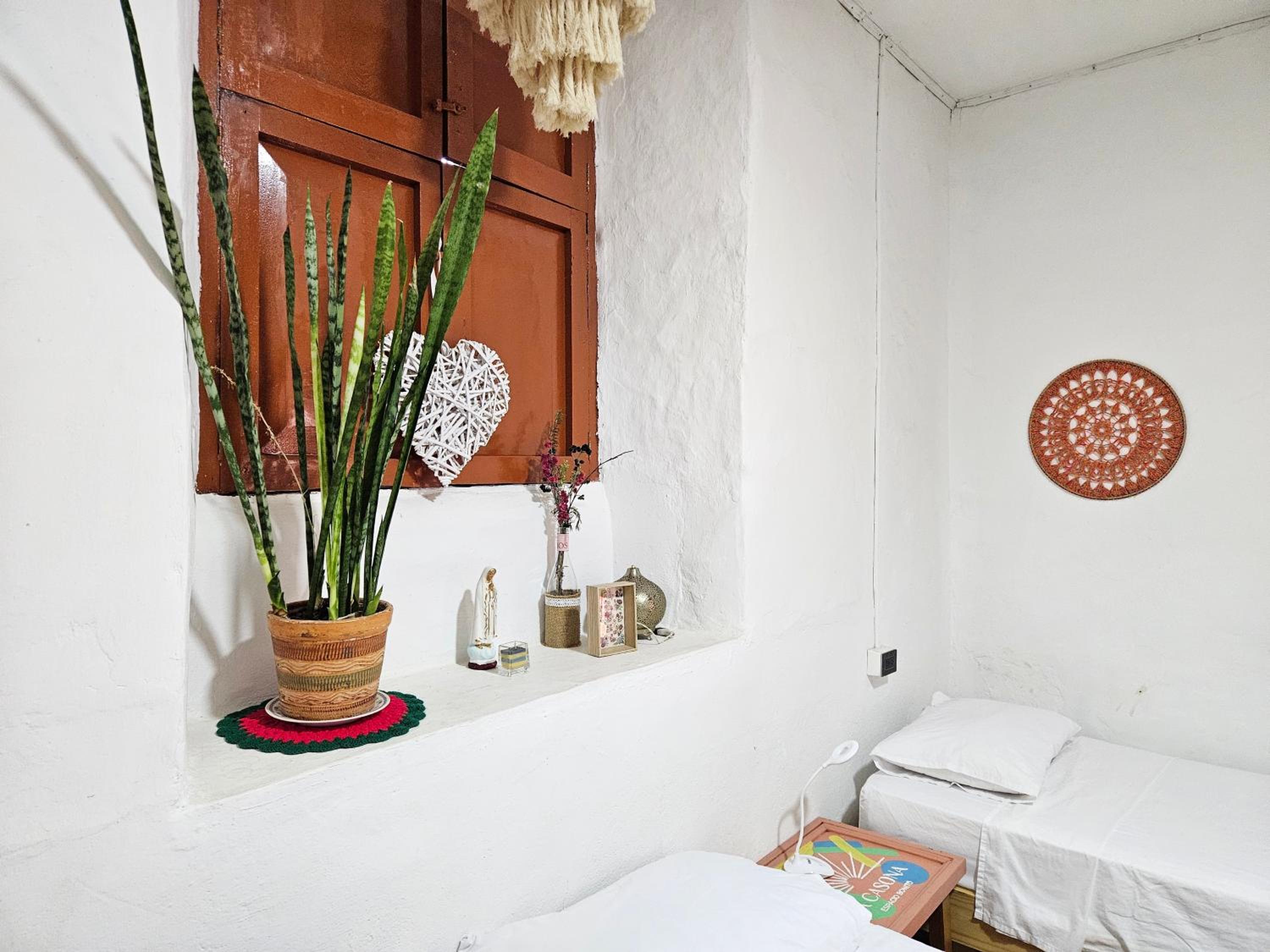 Quadruple Room with Private Bathroom photo 1