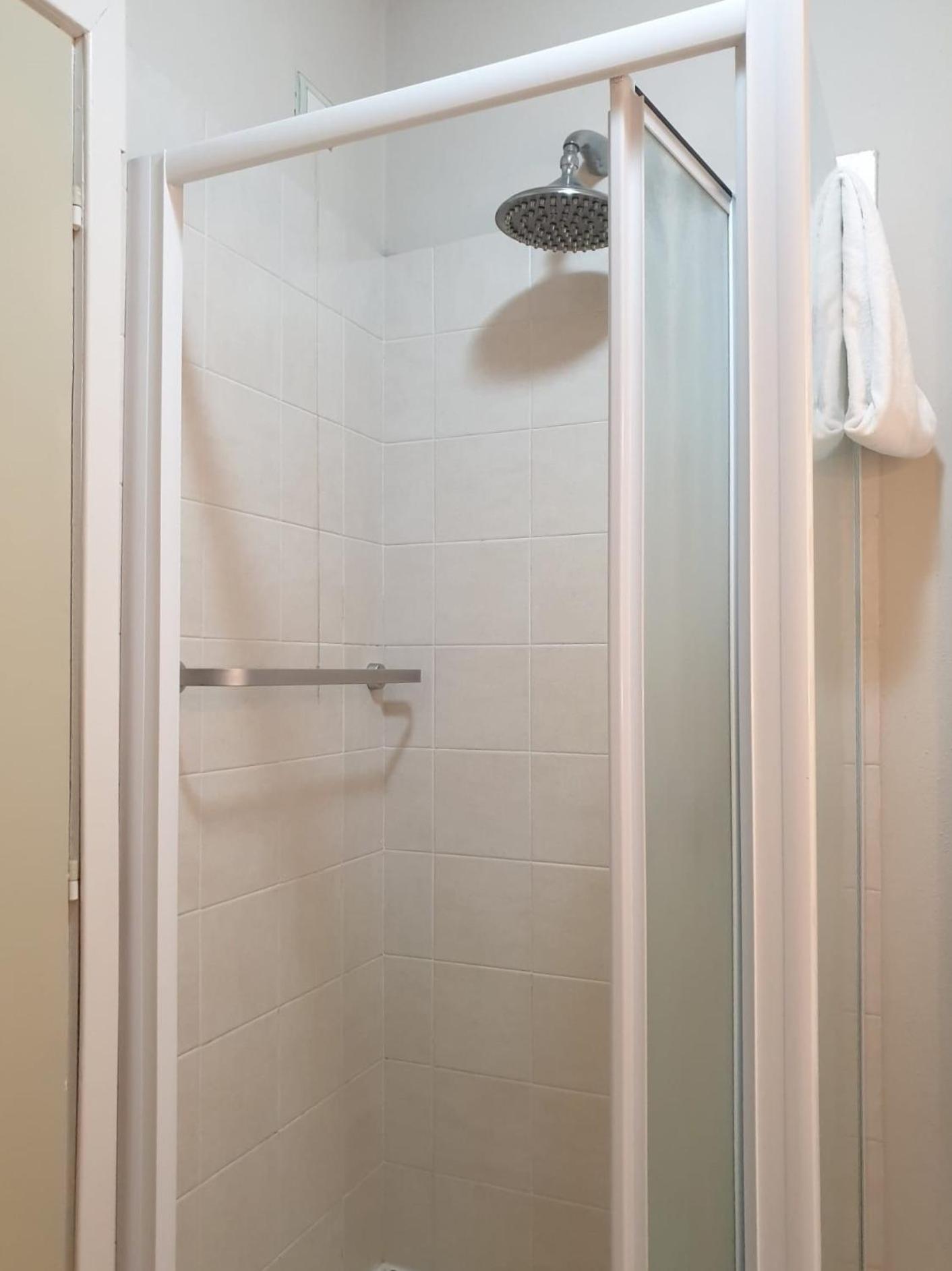 Quadruple Room - Photo 4