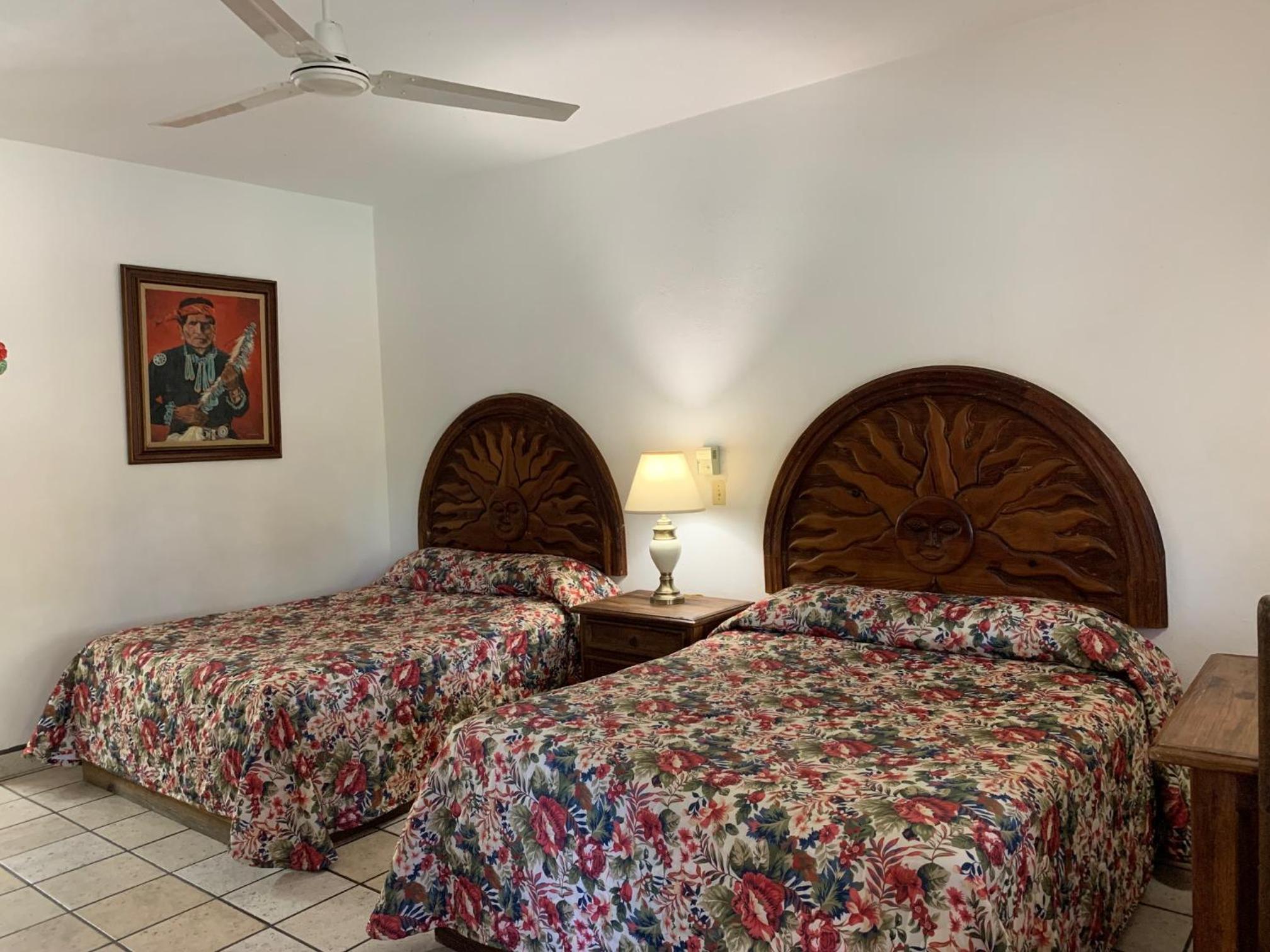 Twin Room photo 2