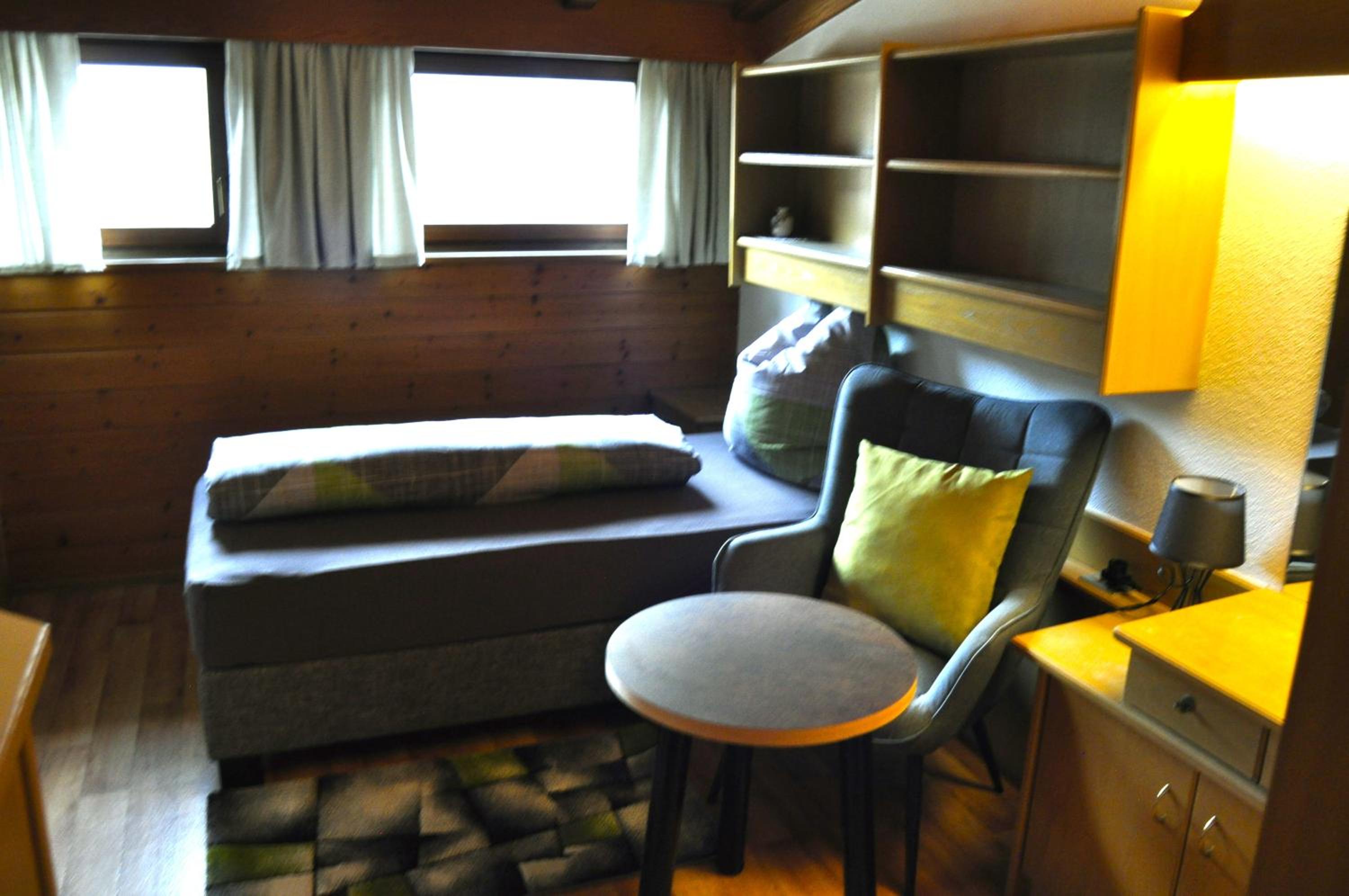 Single Room photo 2