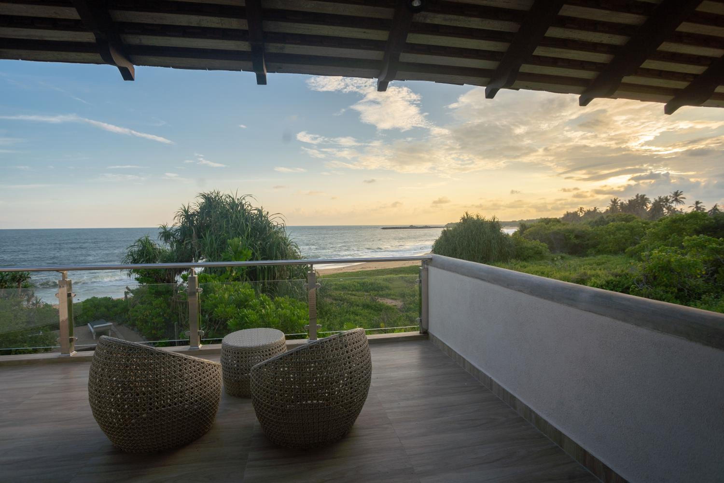 Junior Suite with Ocean View - Photo 6