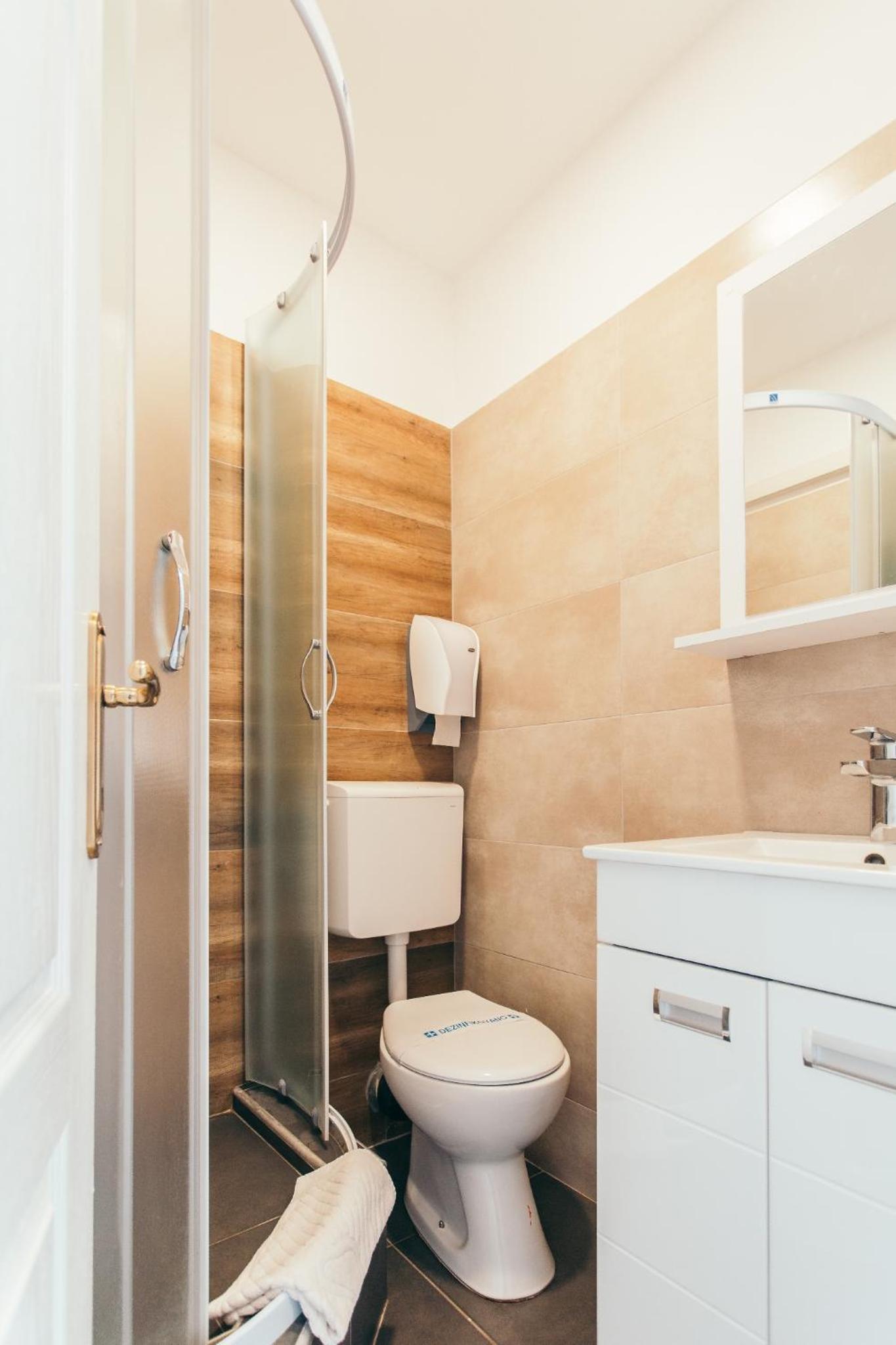 Standard Single Room photo 3