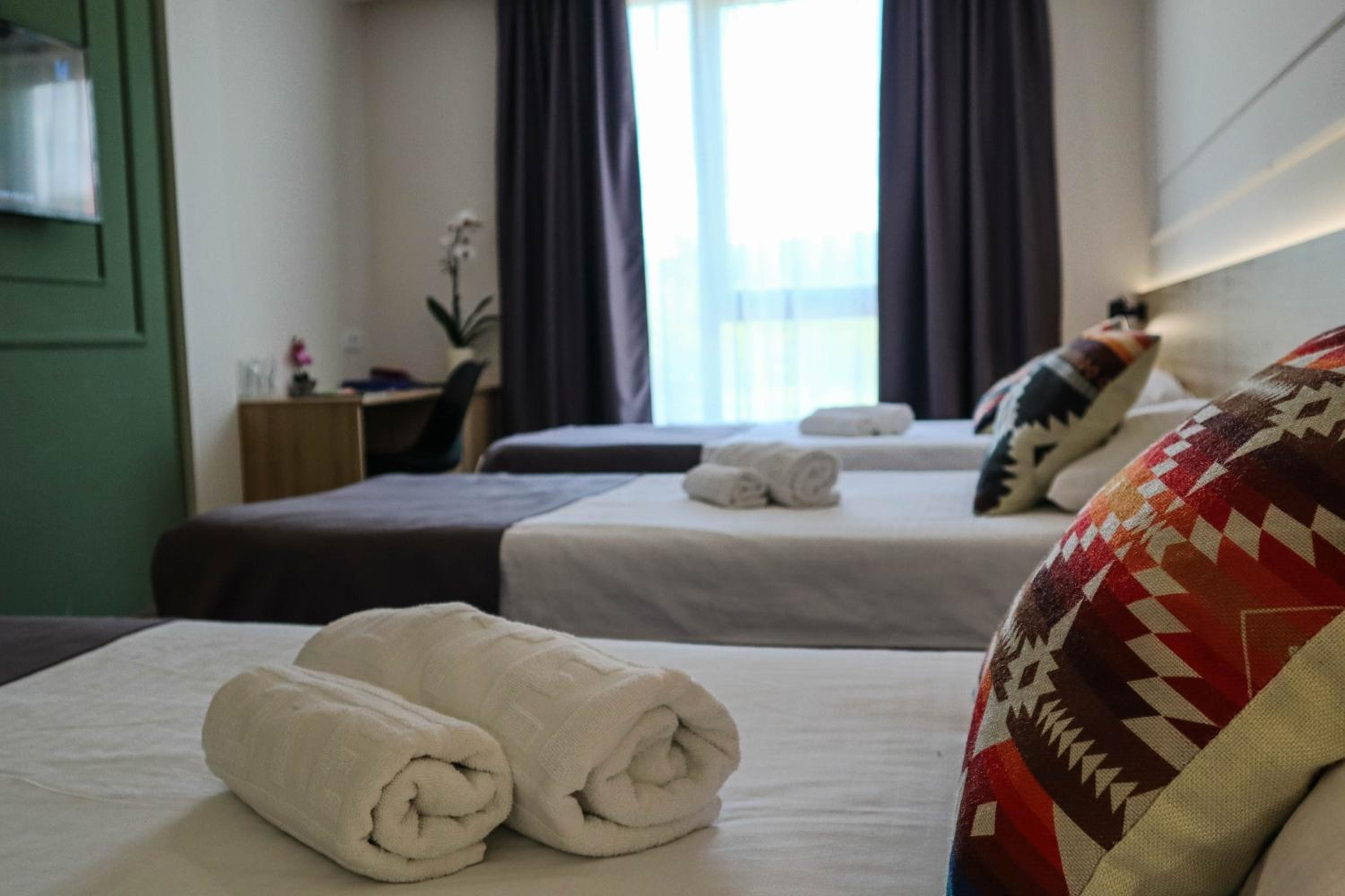 Deluxe Triple Room photo 3