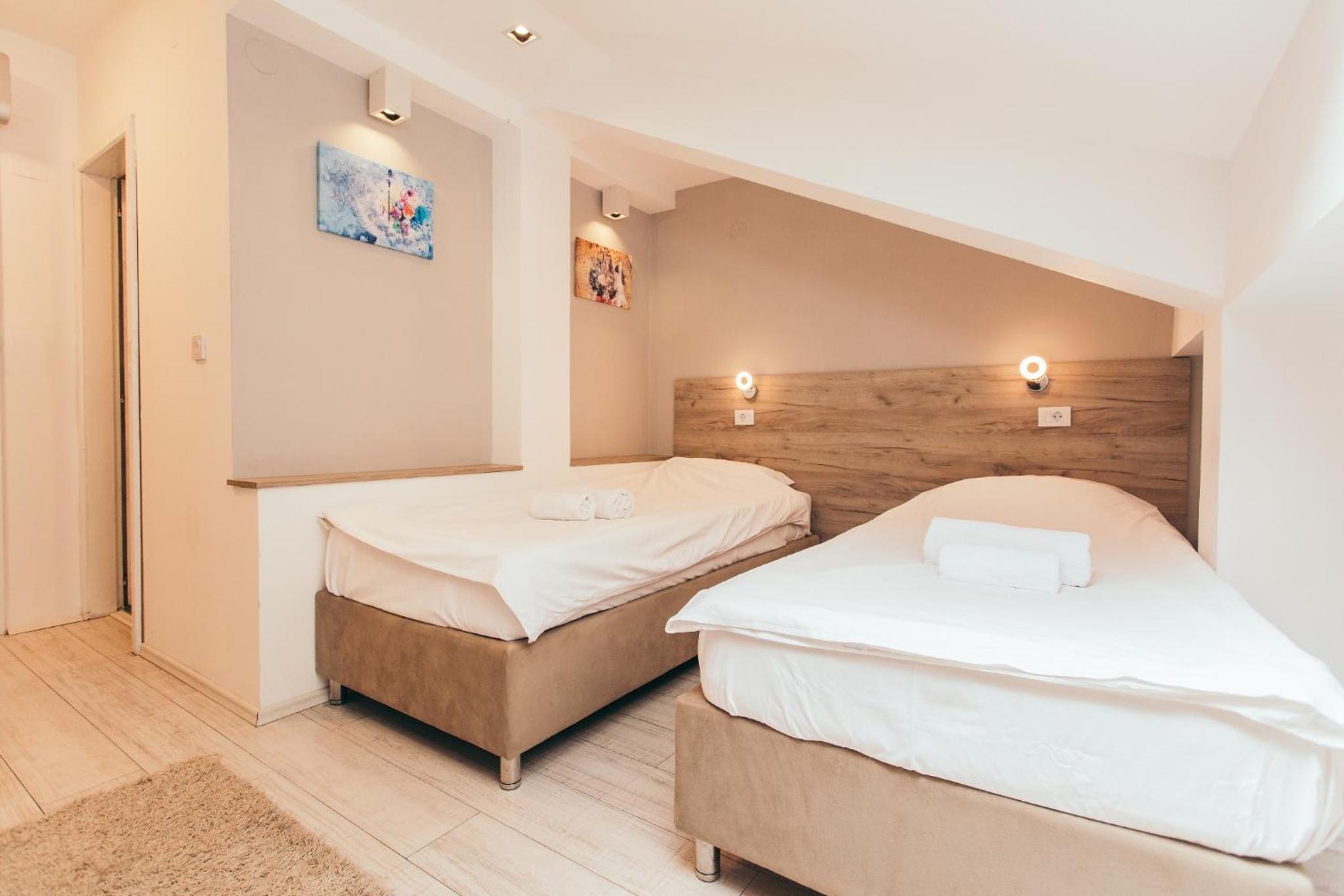 Standard Double or Twin Room photo 2