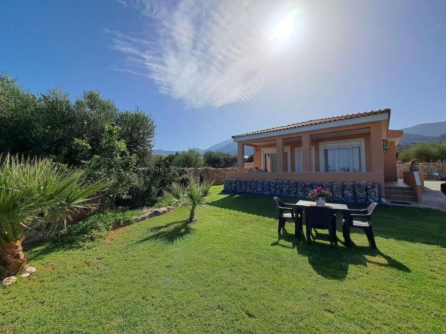 Villa with Sea View photo 2