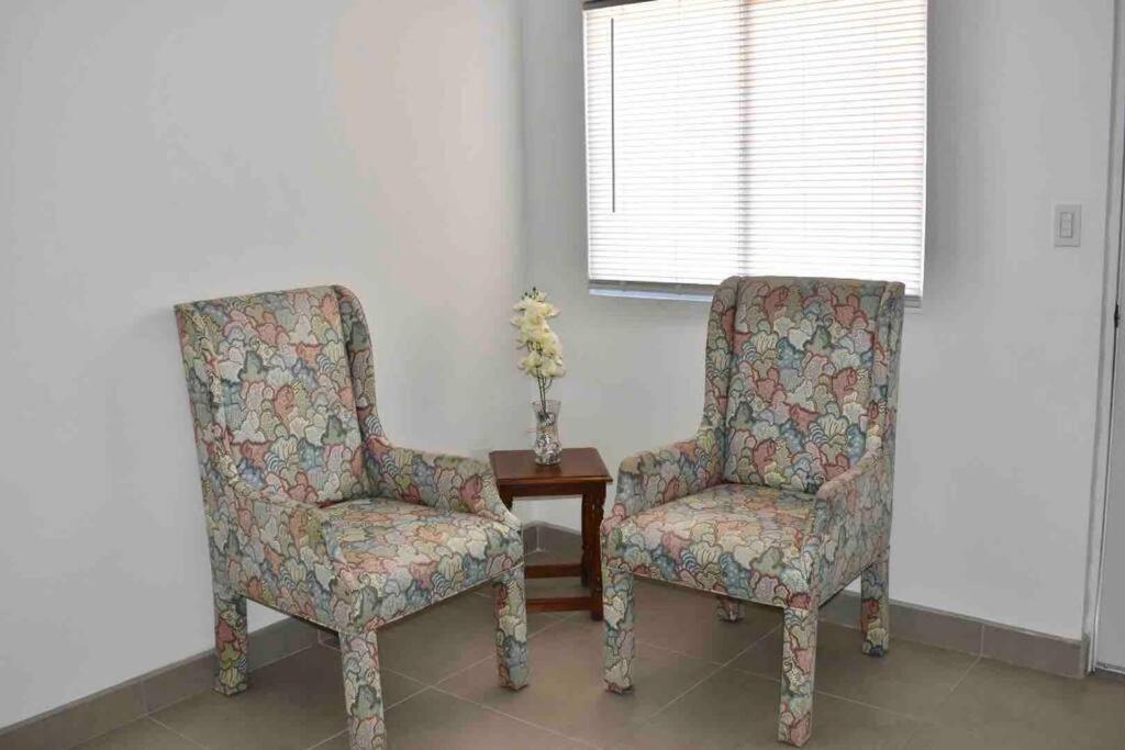 Two-Bedroom House photo 2