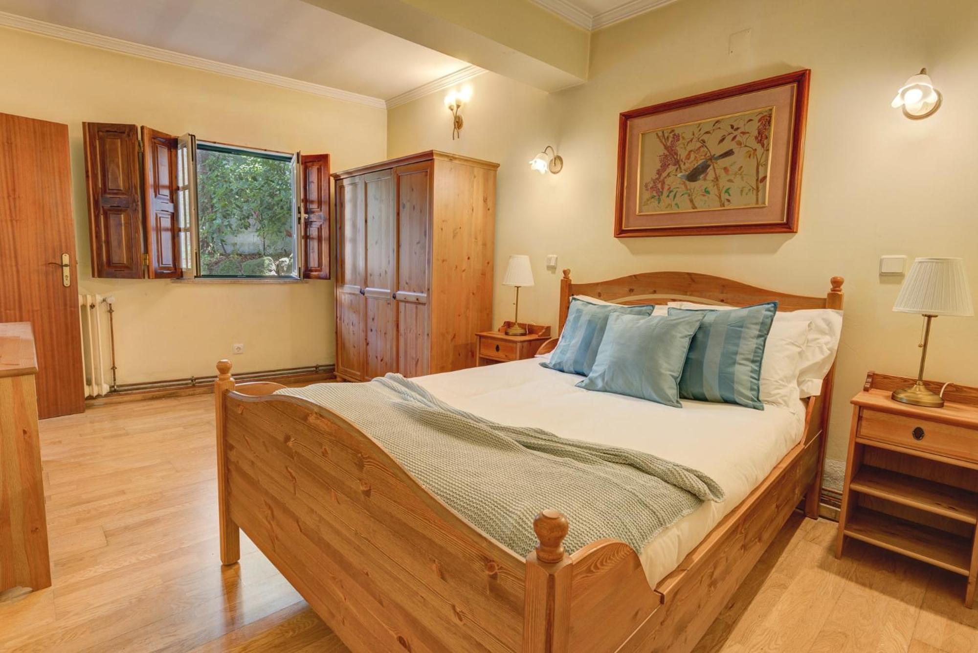 One-Bedroom House photo 1