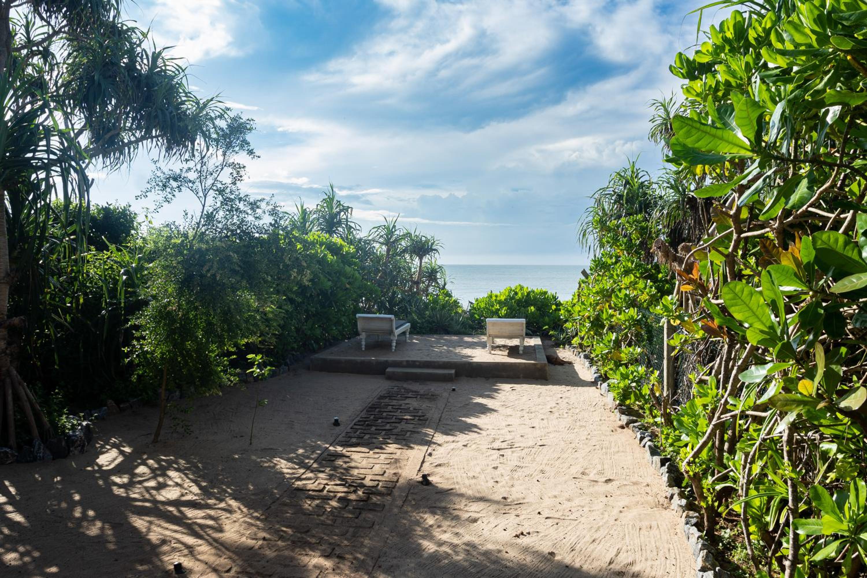 Garden Suite with Sea View - Photo 5