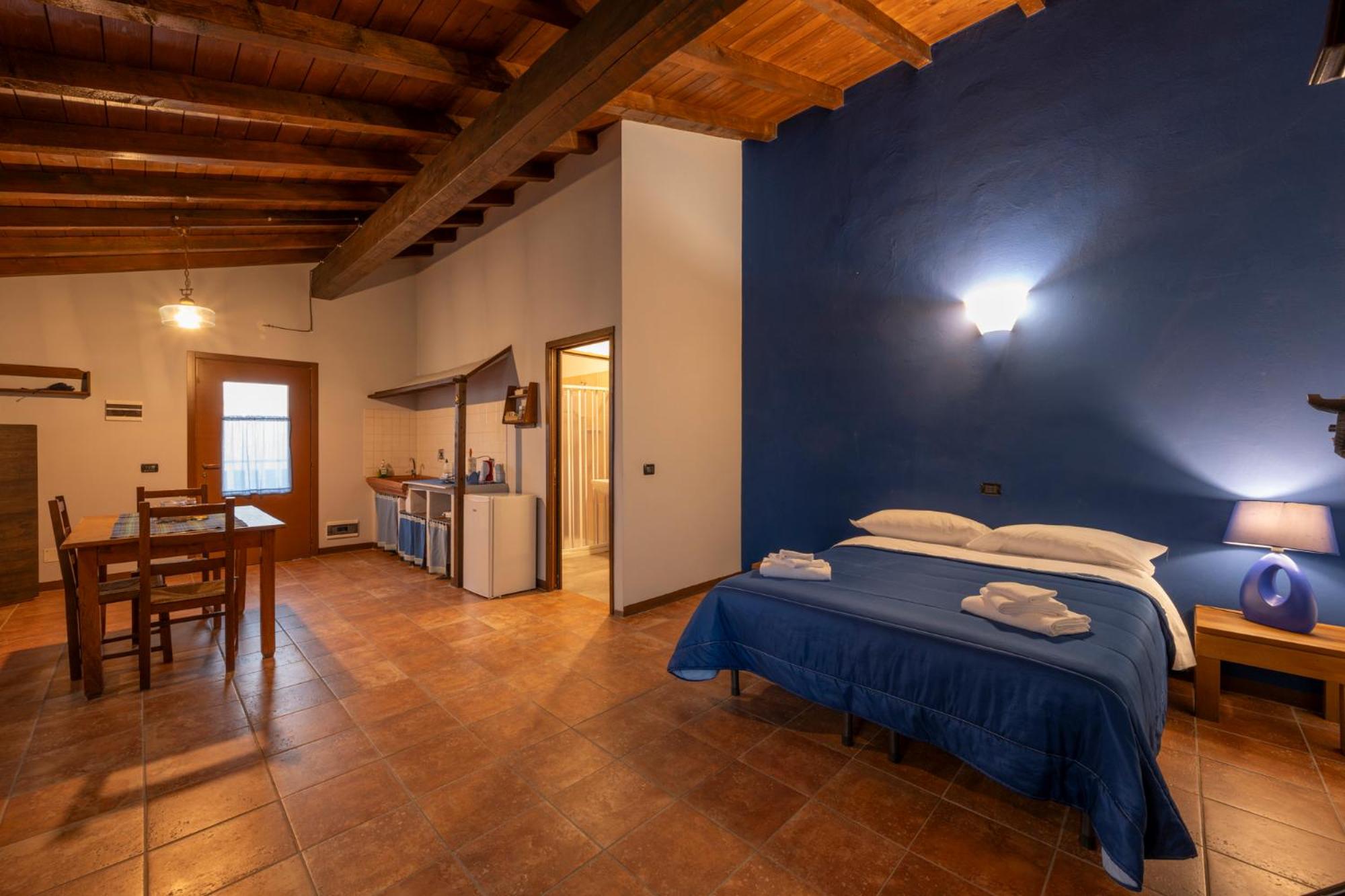 Large Double Room