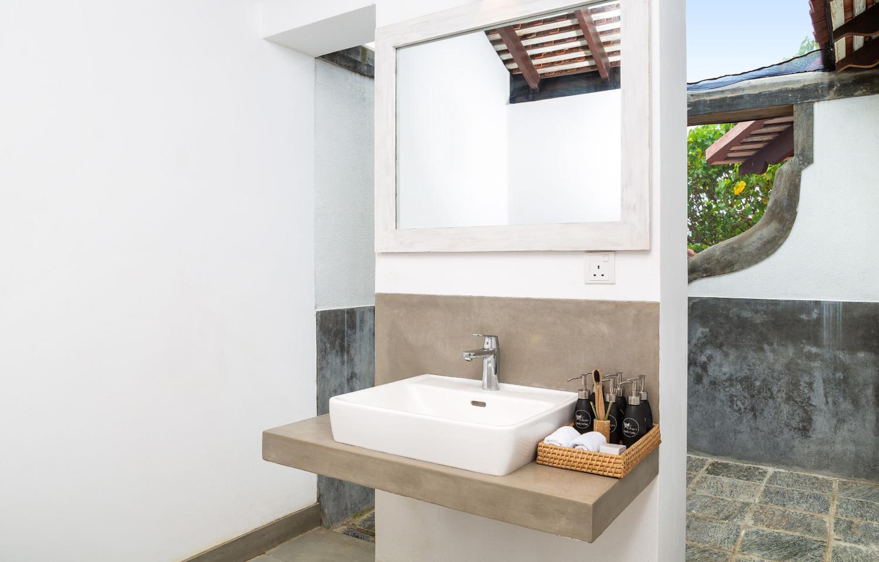 Terrace Suite with Plunge pool - Photo 4