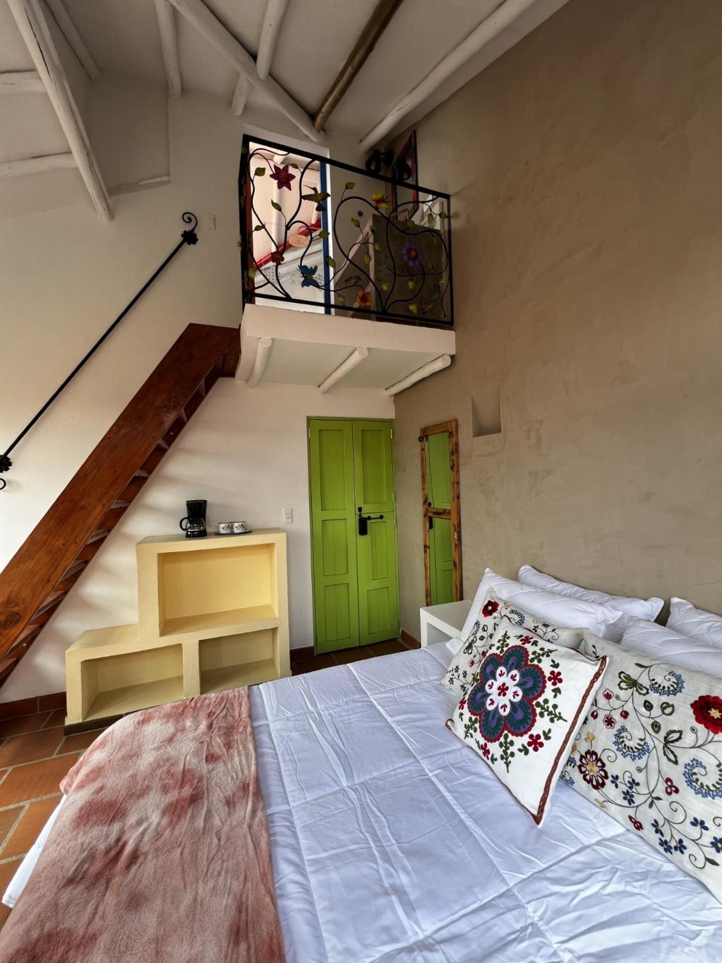 Junior Suite with Balcony photo 1