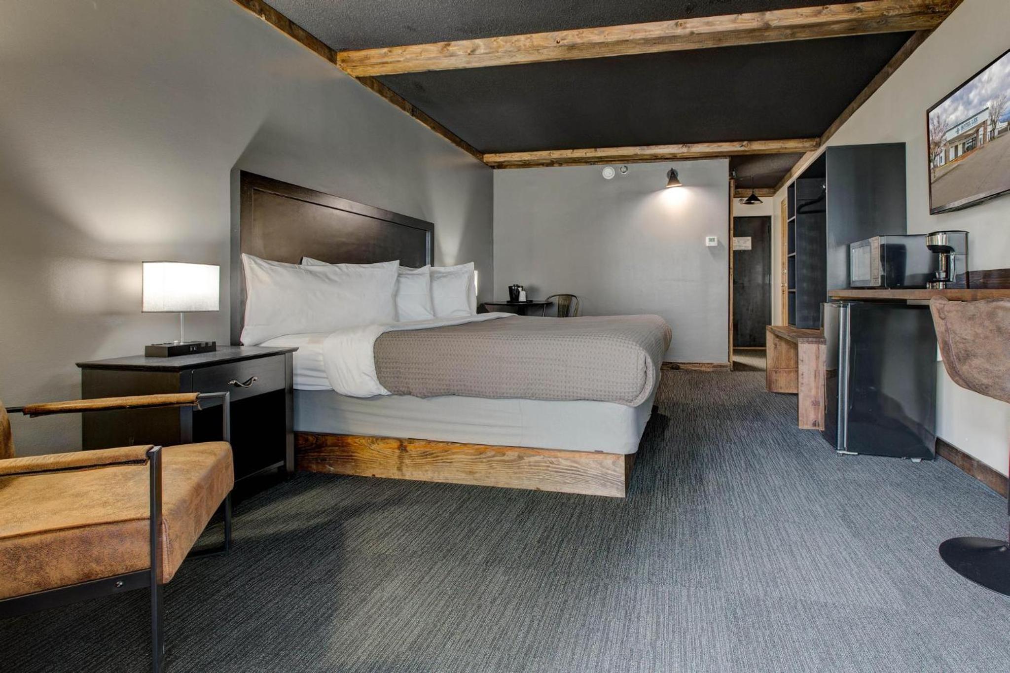 King Room - Photo 1