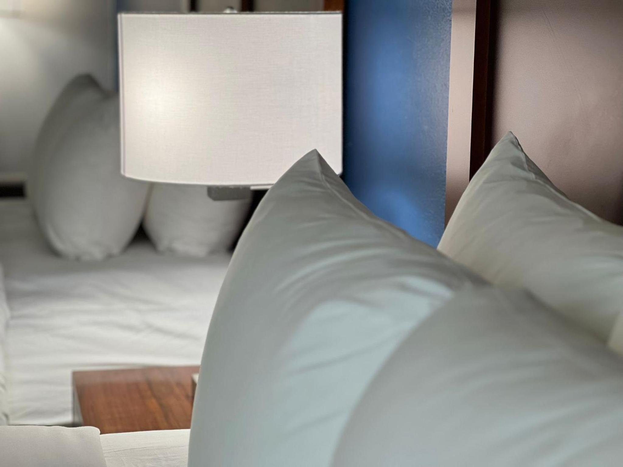 Double Suite with Two Double Beds - Non Smoking - Photo 2