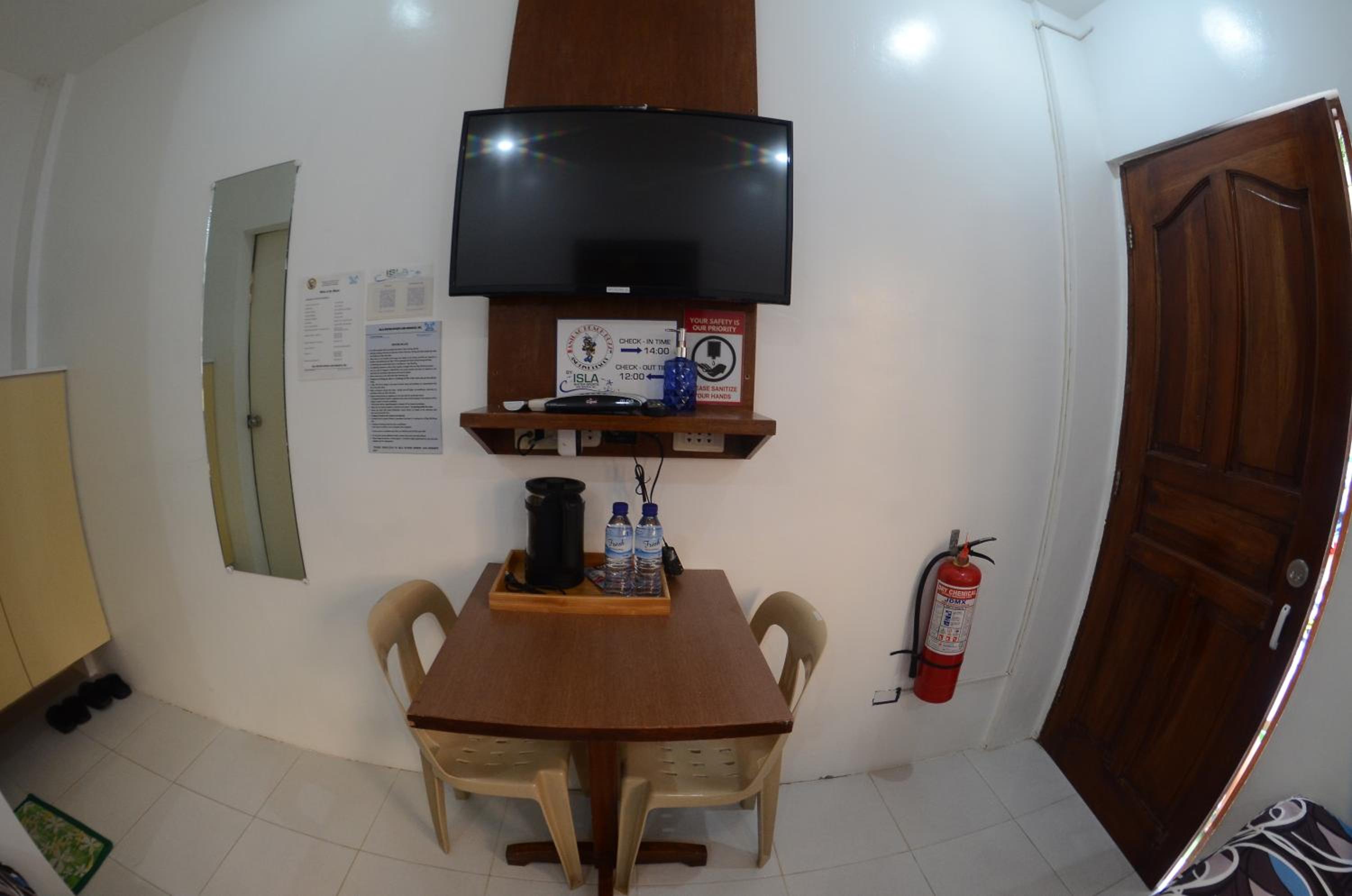 Single Room With Private Bathroom photo 2
