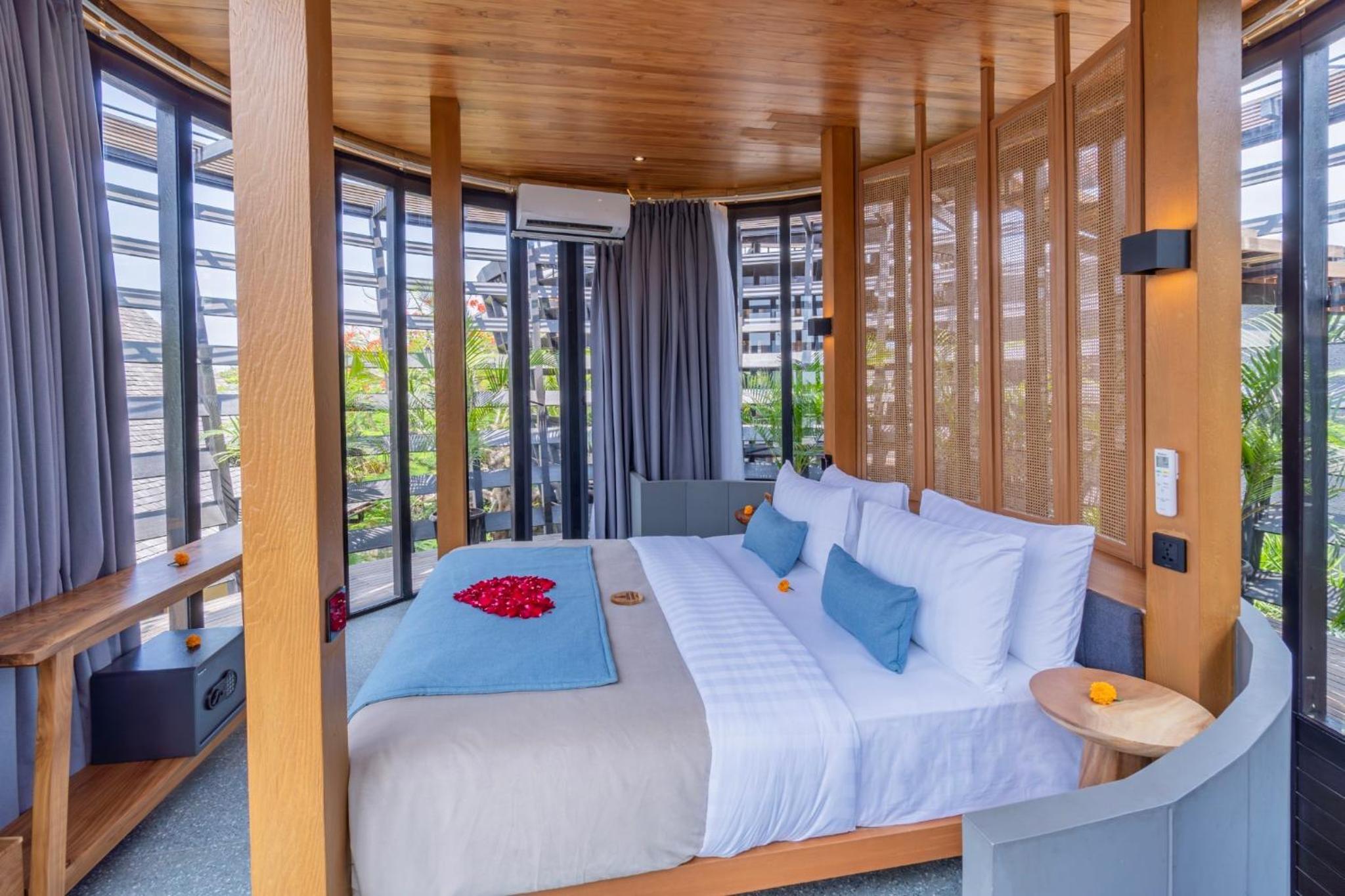 LOFT - Grand Cabana Rooftop Seaview (Adult Only) - Photo 8