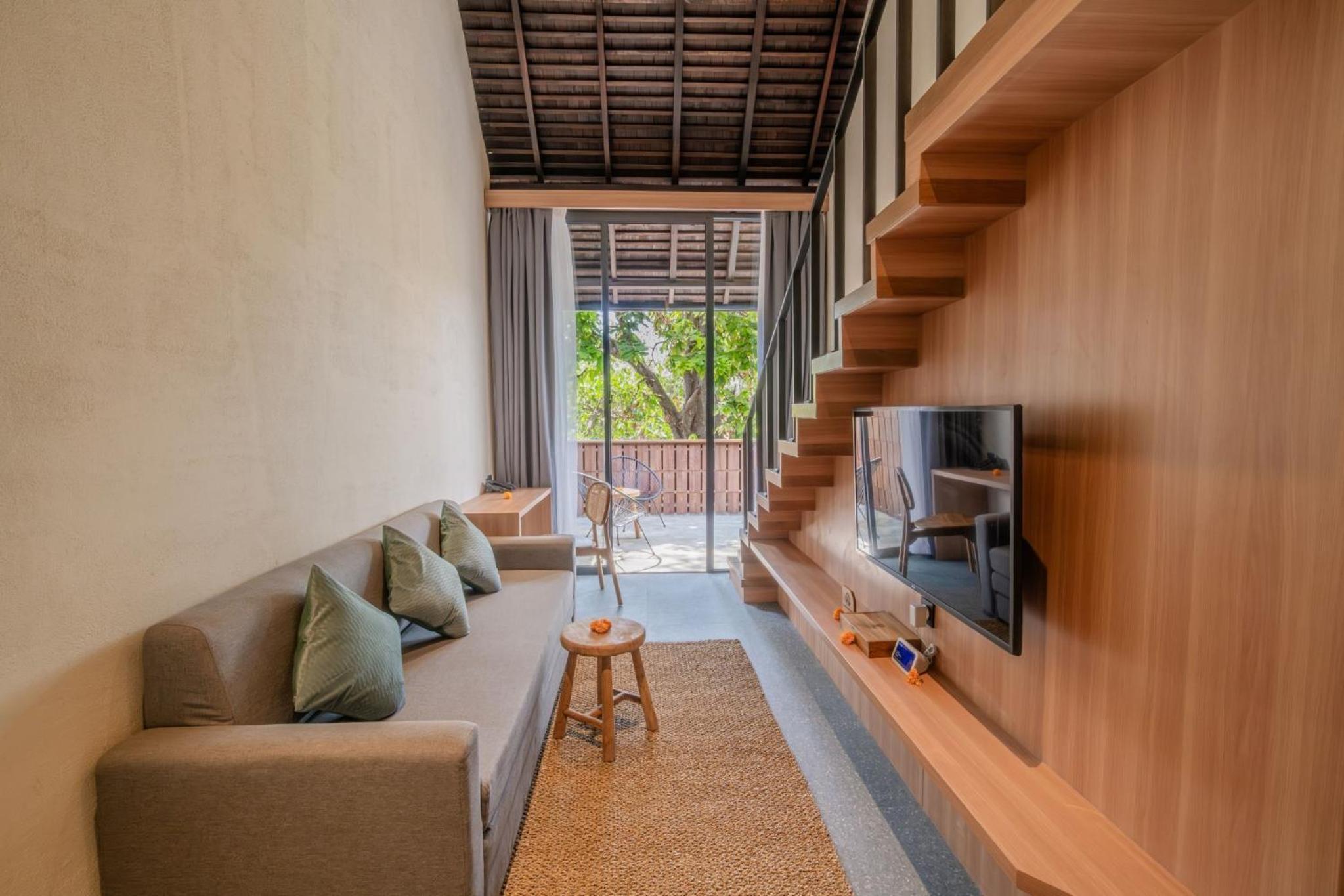 Two Bedroom Loft thumbnail 5