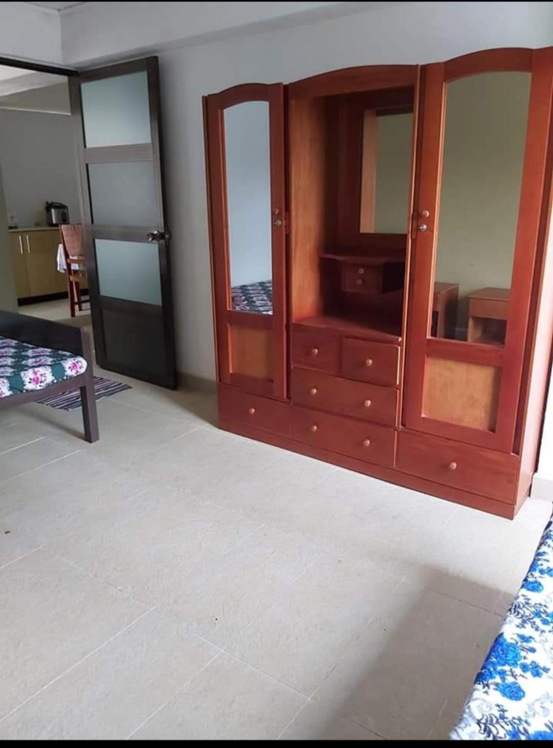 Twin Room with Bathroom photo 1