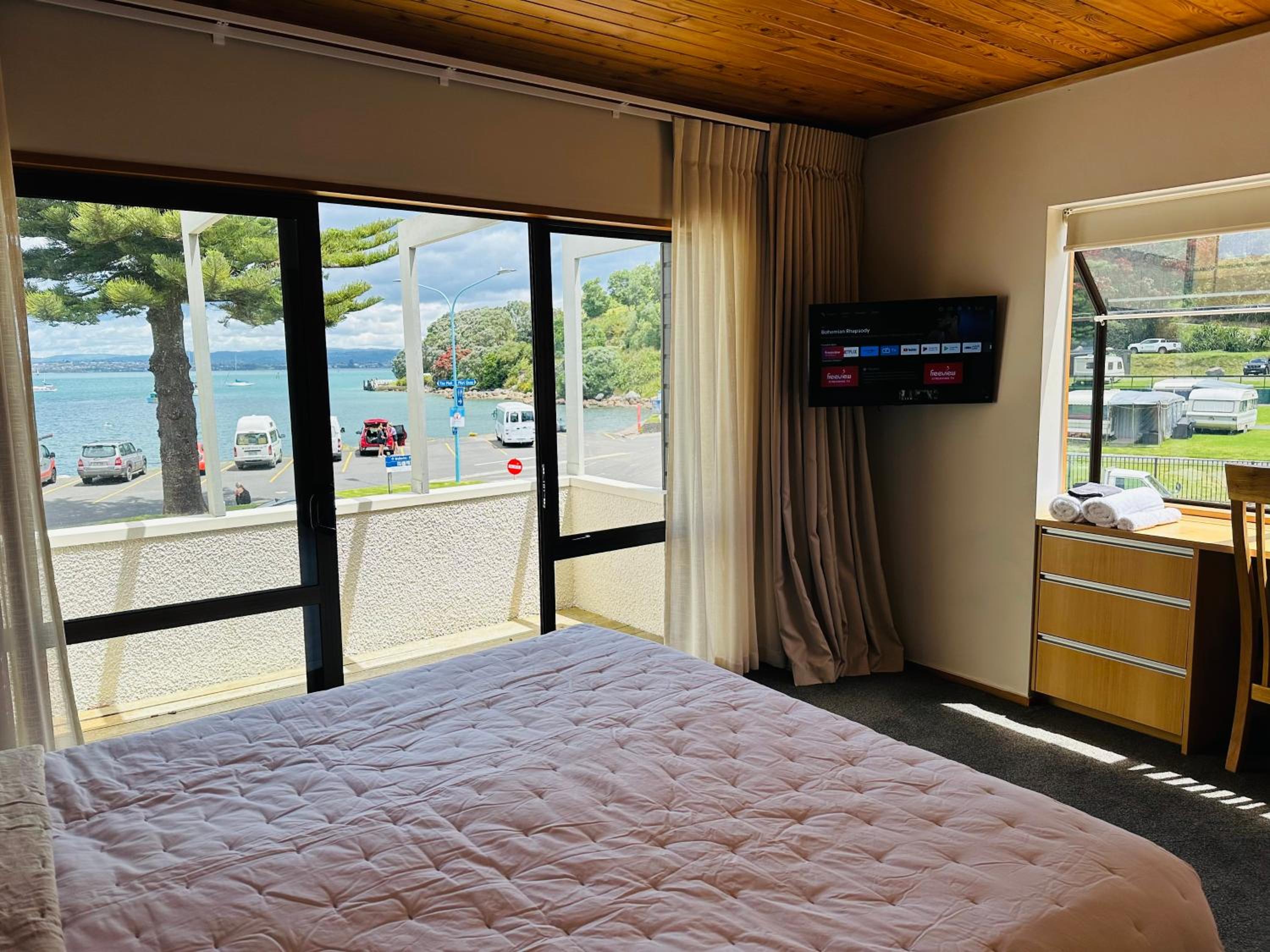 Apartment with Sea View photo 3