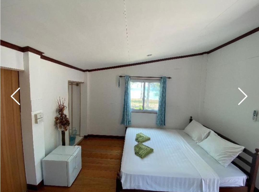 Bungalow with Sea View