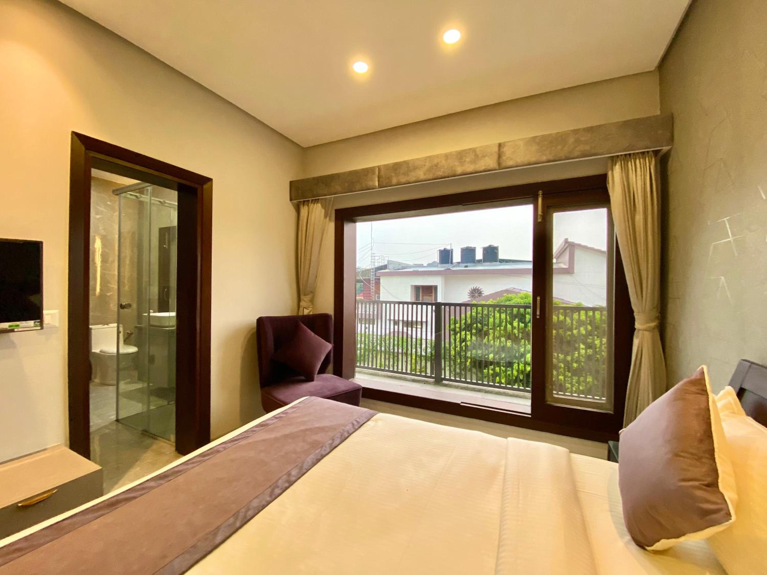 Apartment with Garden View photo 3
