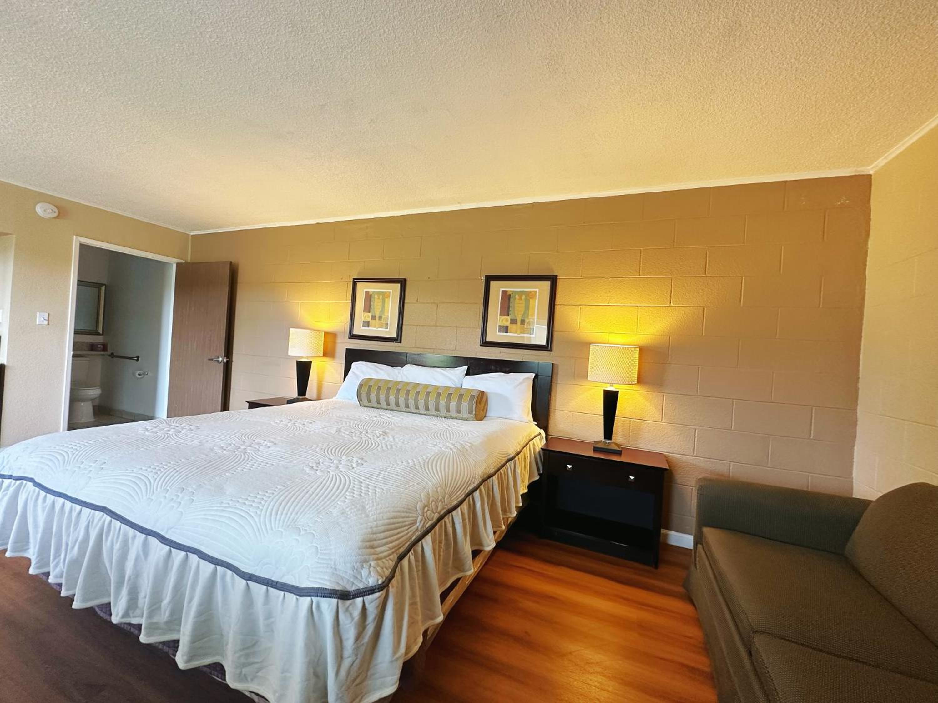 King Room - Photo 1