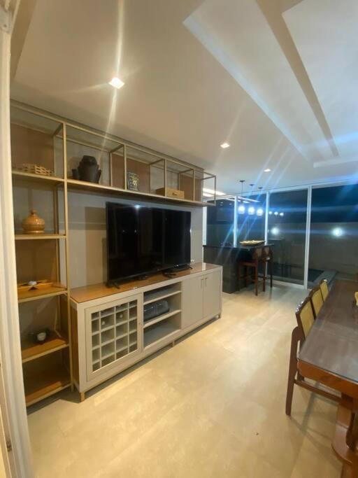 Four-Bedroom House photo 1