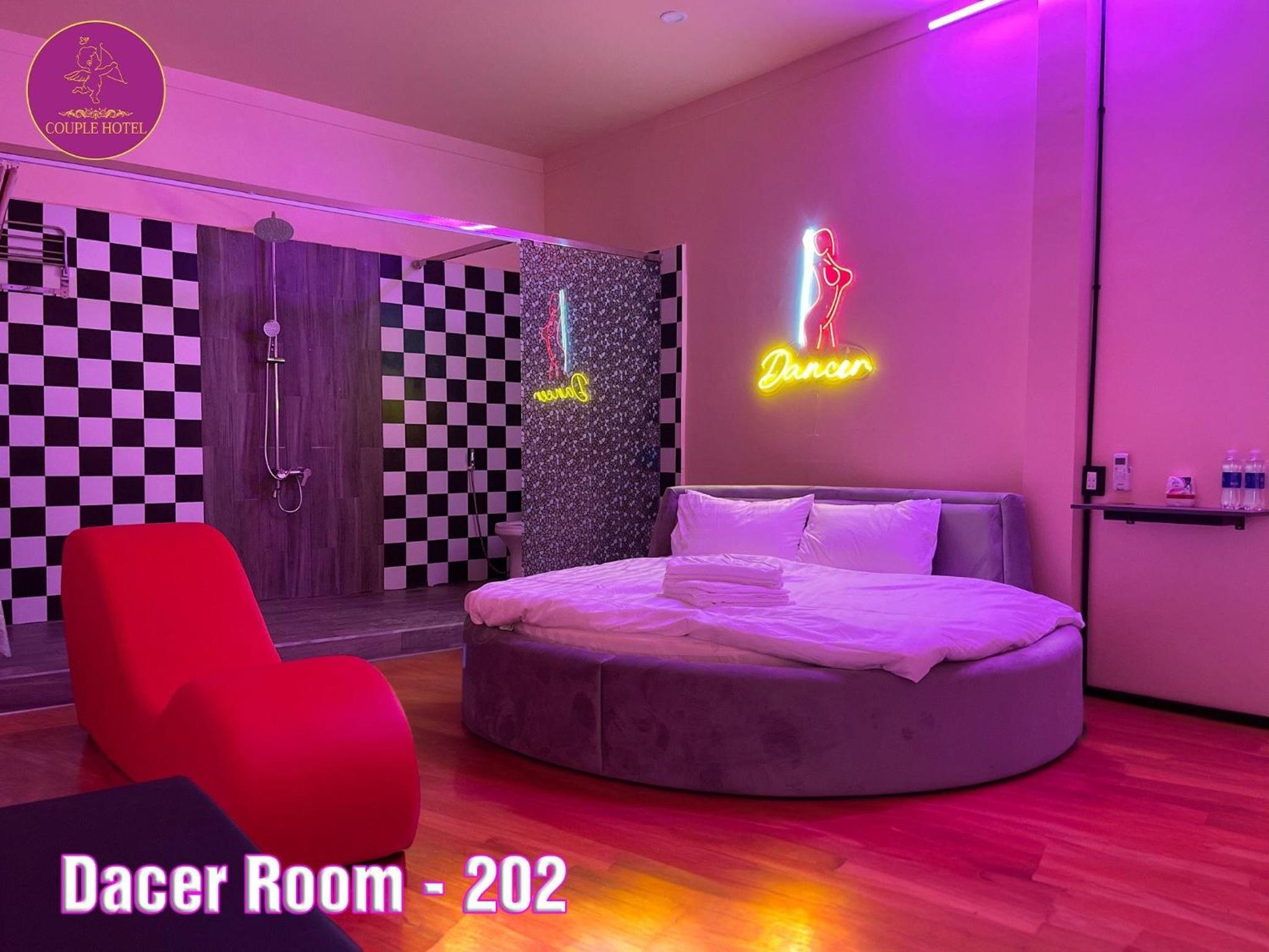 Large Double Room