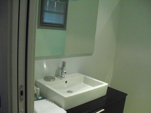 Deluxe Double Room - Photo 7