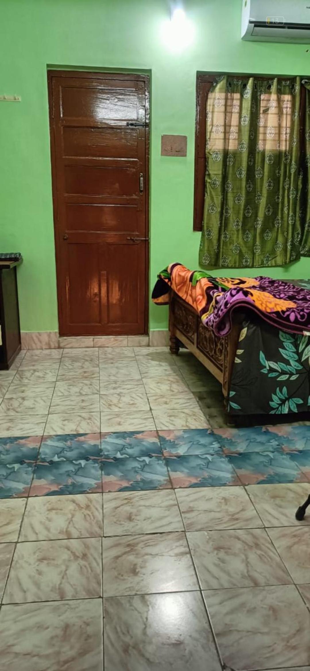 Apartment with Balcony photo 1