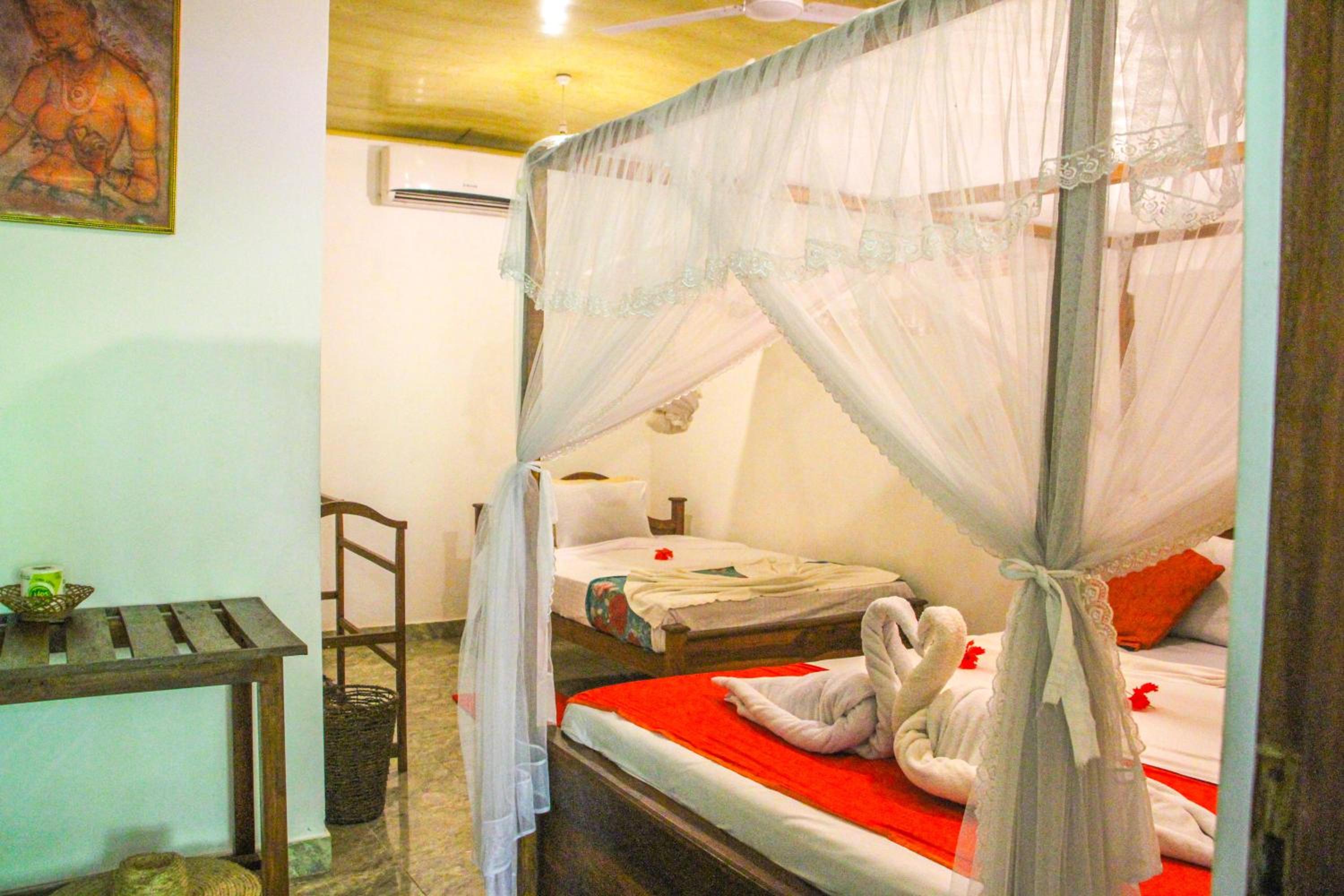 Triple Room with Pool View photo 1