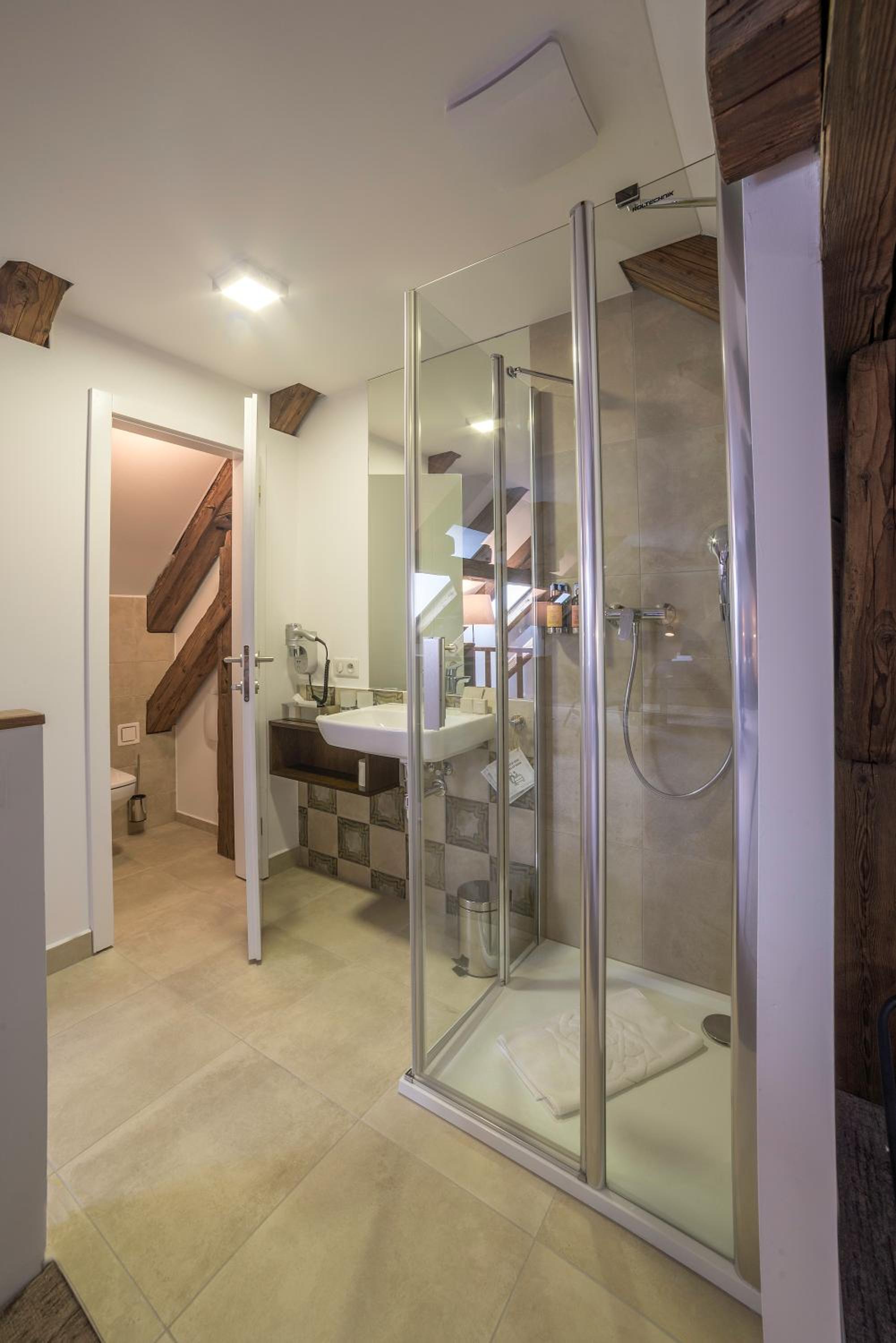Maisonette Standard Room photo 3
