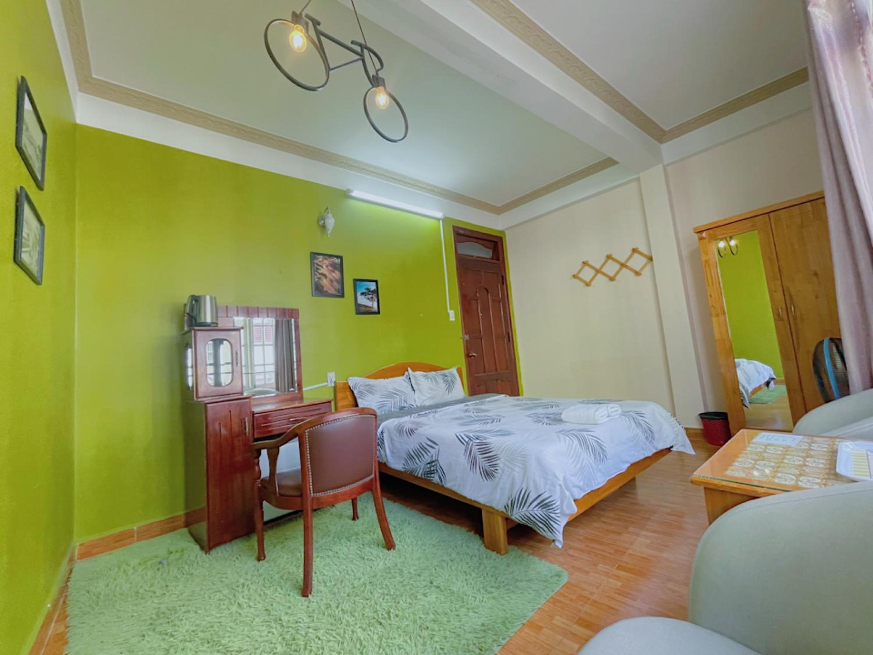 King Room With Mountain View
