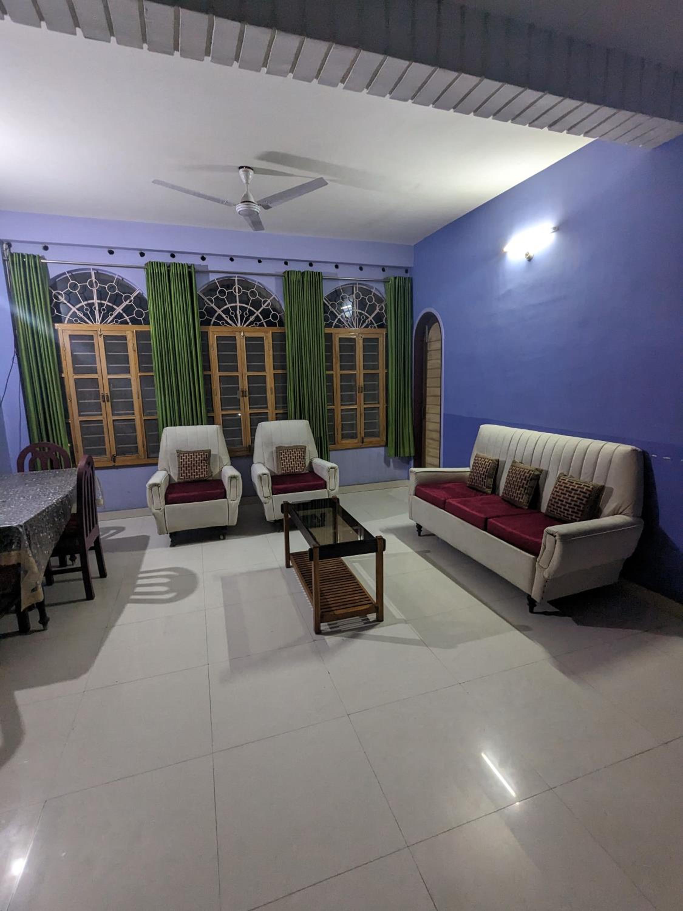 Apartment with Balcony