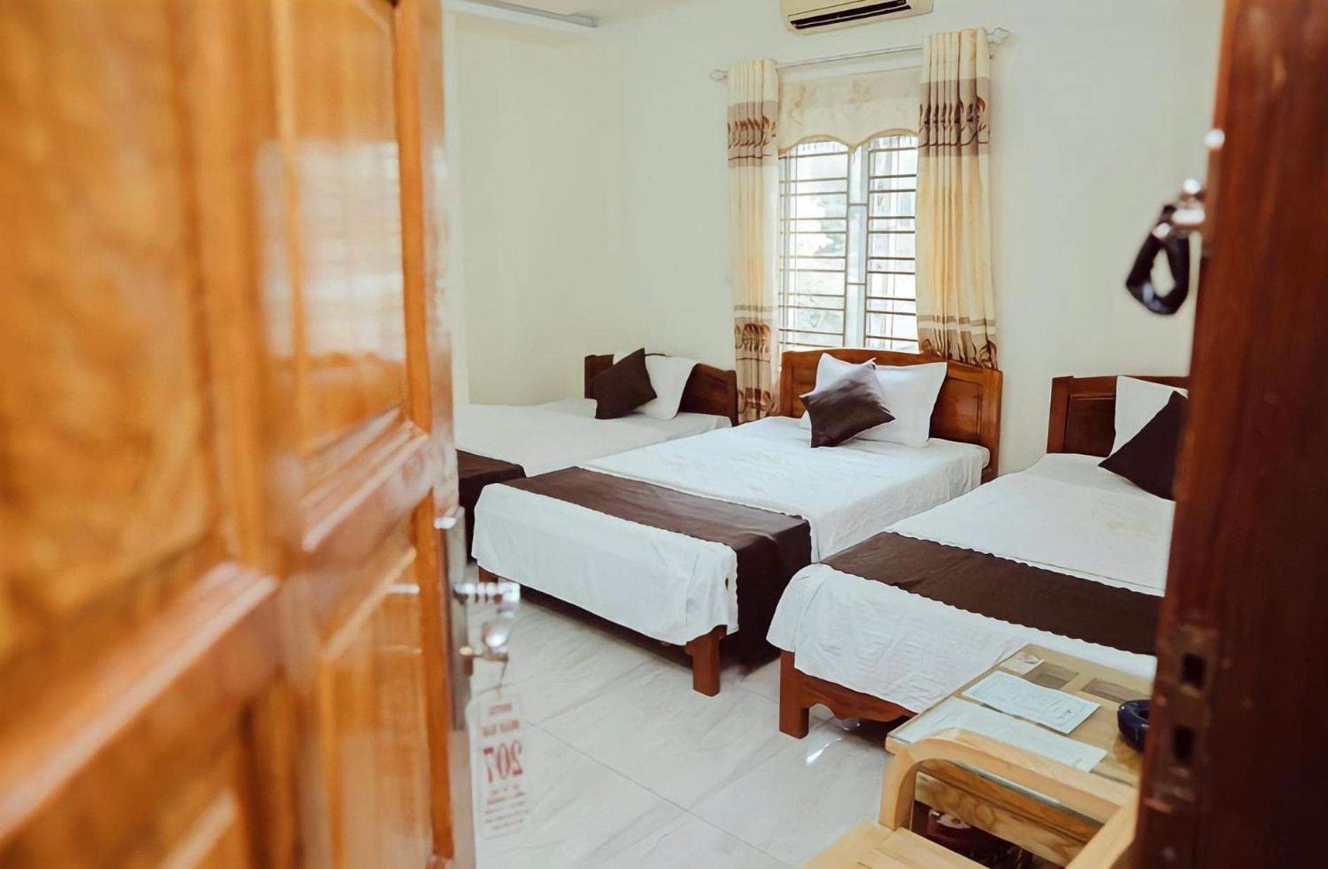 Bed In 10-Bed Mixed Dormitory Room photo 1