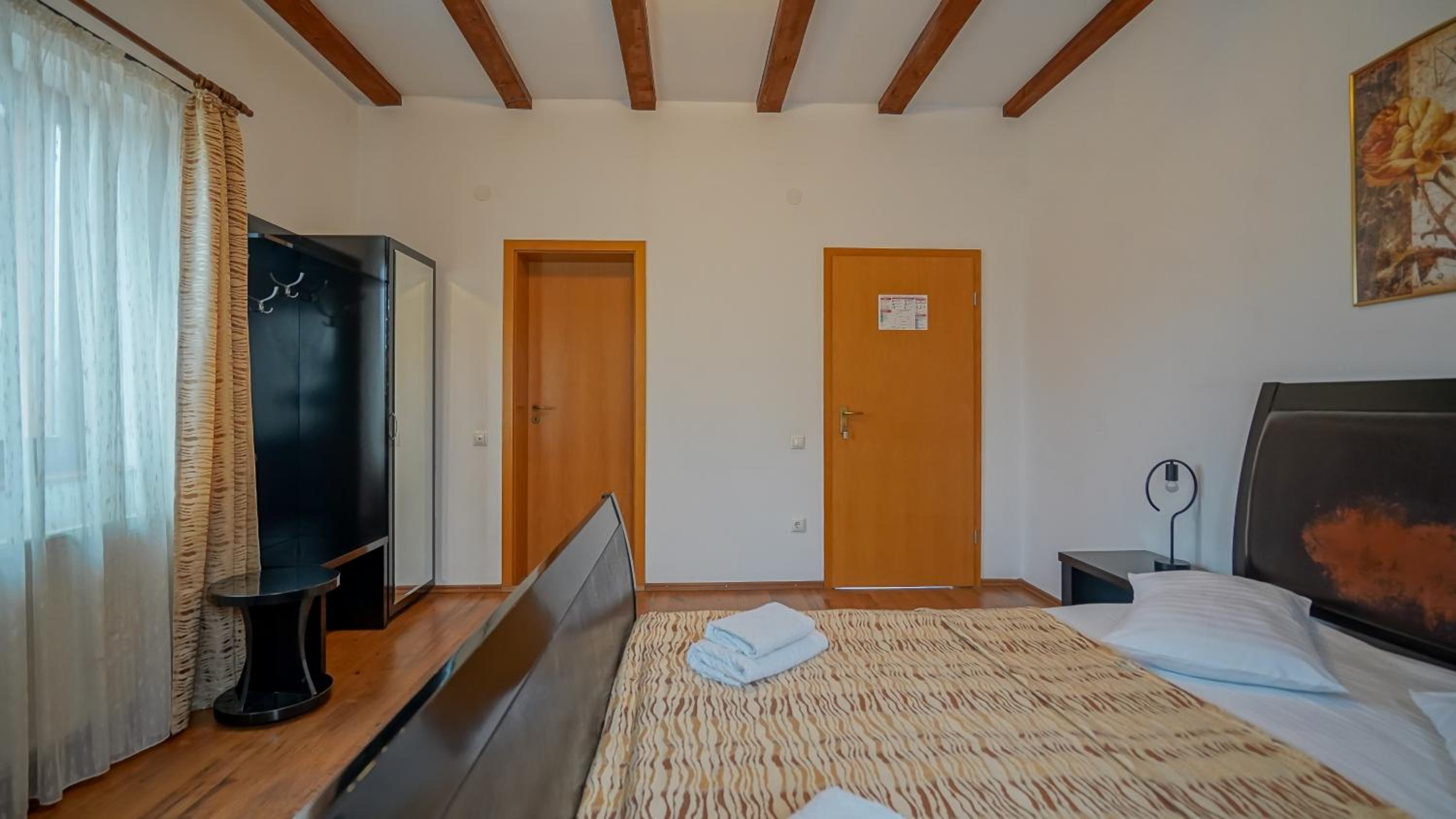 Suite with Mountain View - Photo 1