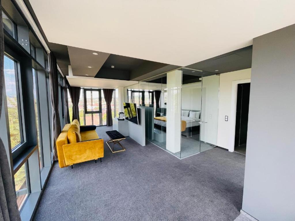 Apartment - Photo 3