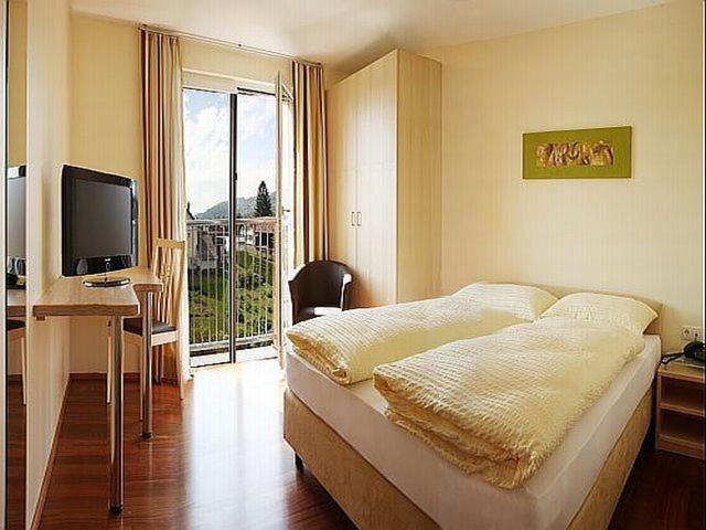 Business Double Room - Photo 1
