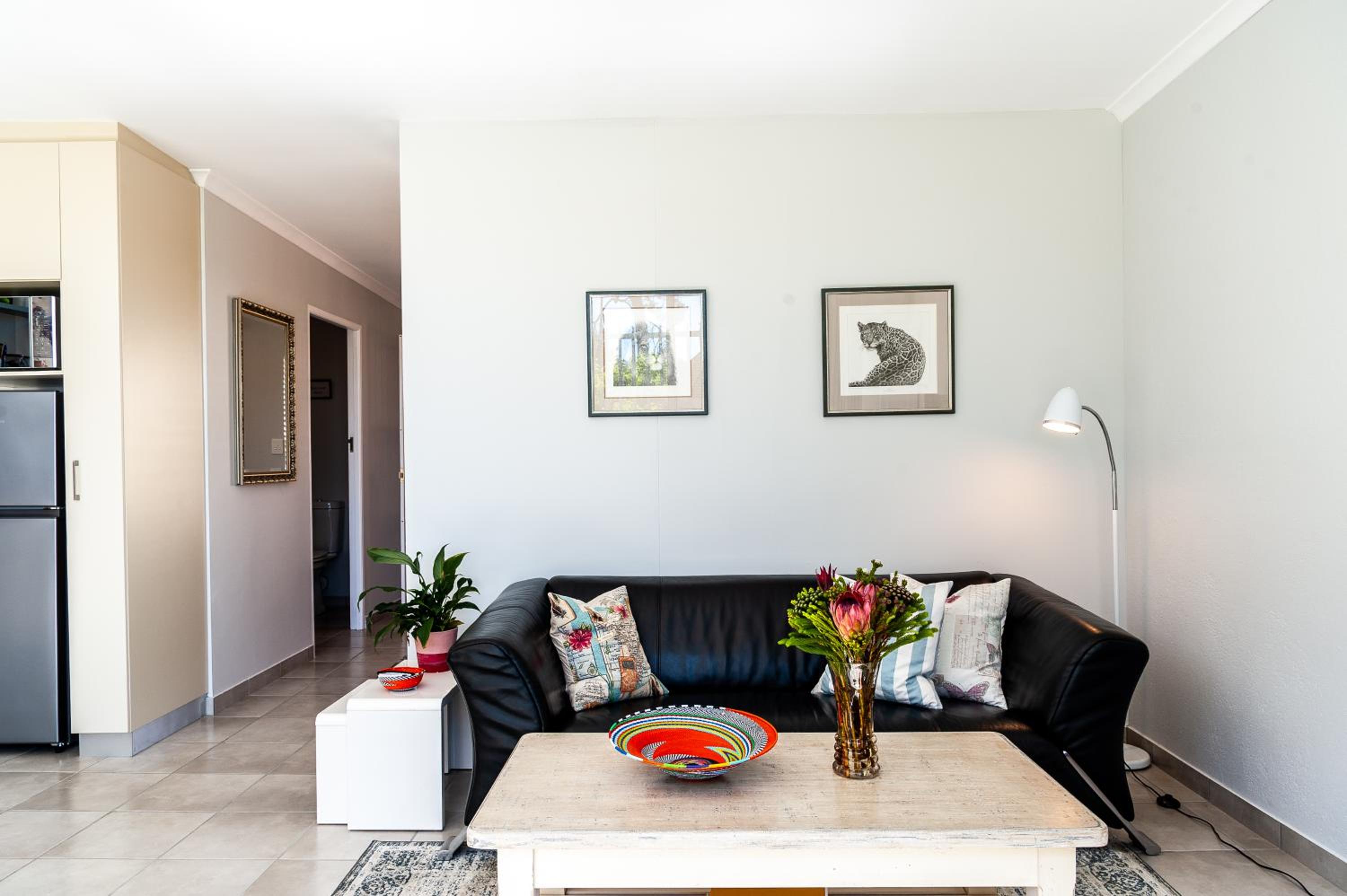 One-Bedroom Apartment - Photo 26