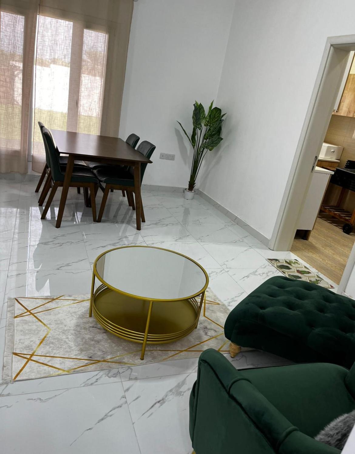 One-Bedroom House photo 3