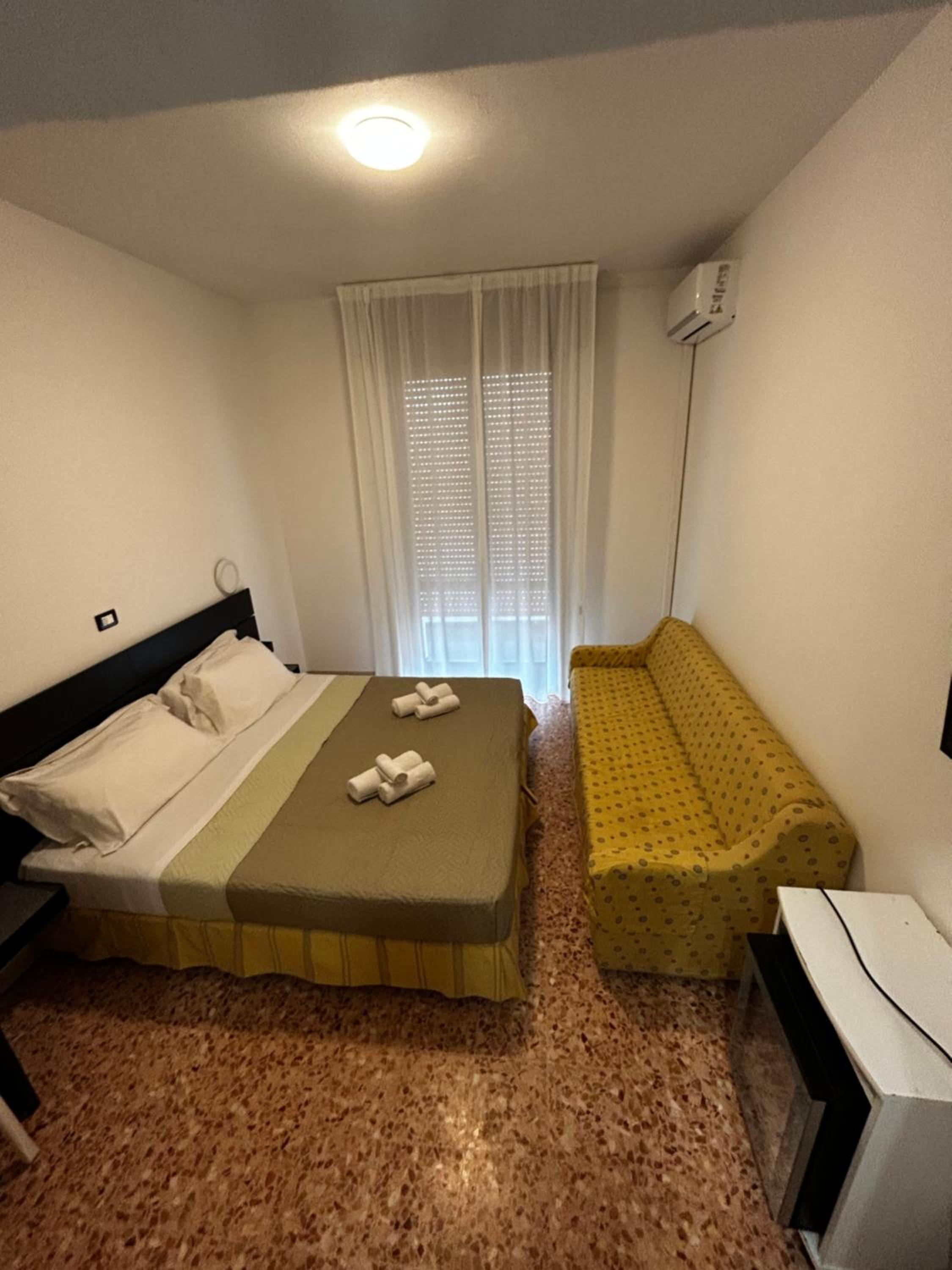 Triple Room - Photo 2