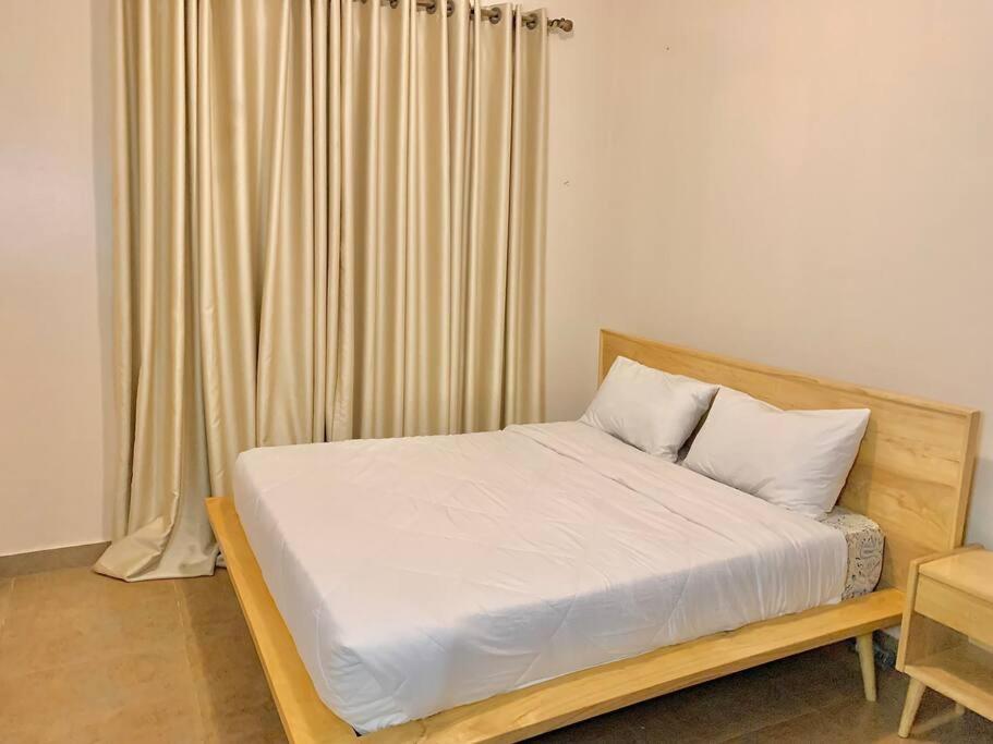 Three-Bedroom Apartment photo 1