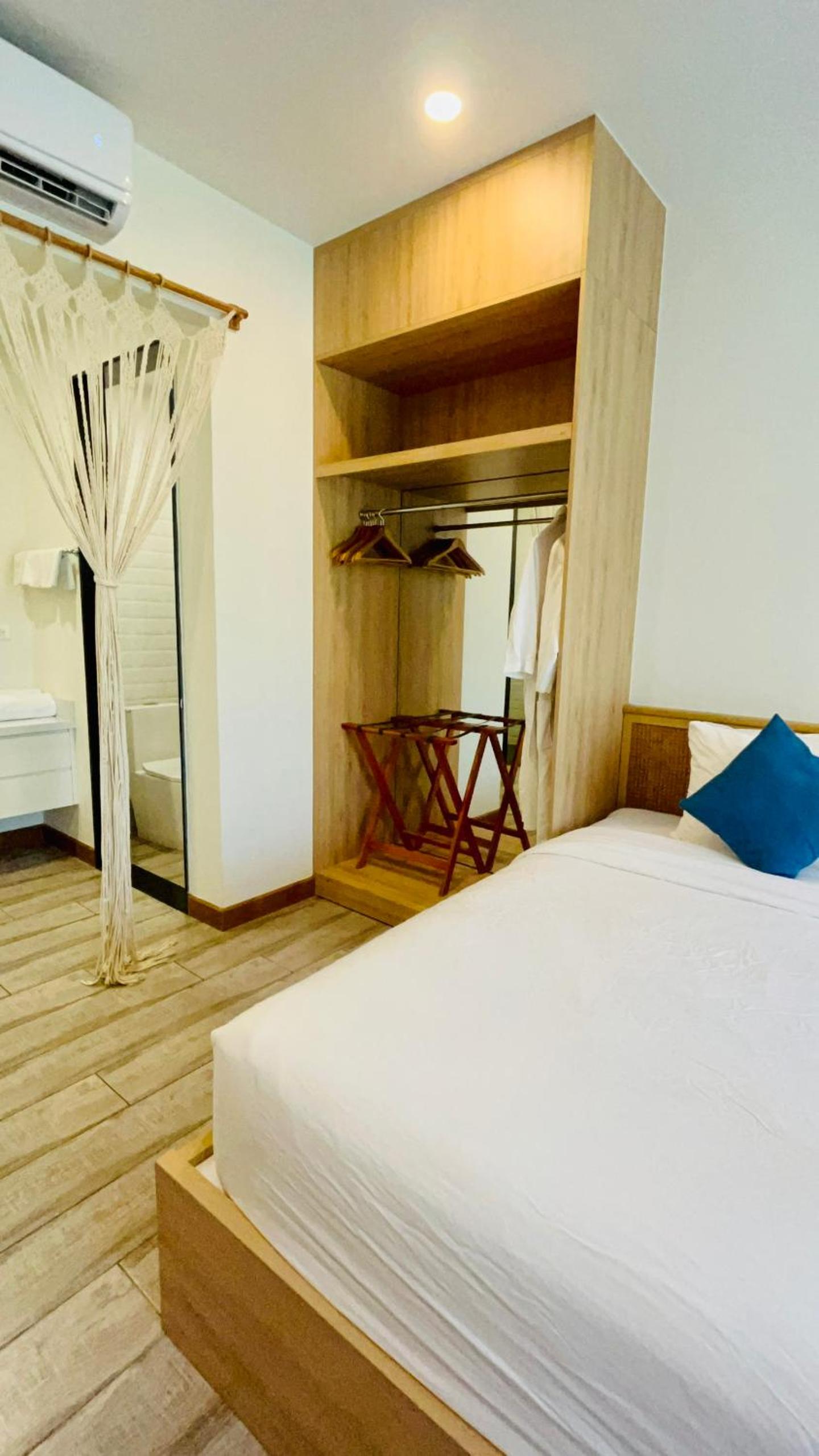 Three-Bedroom Villa photo 3